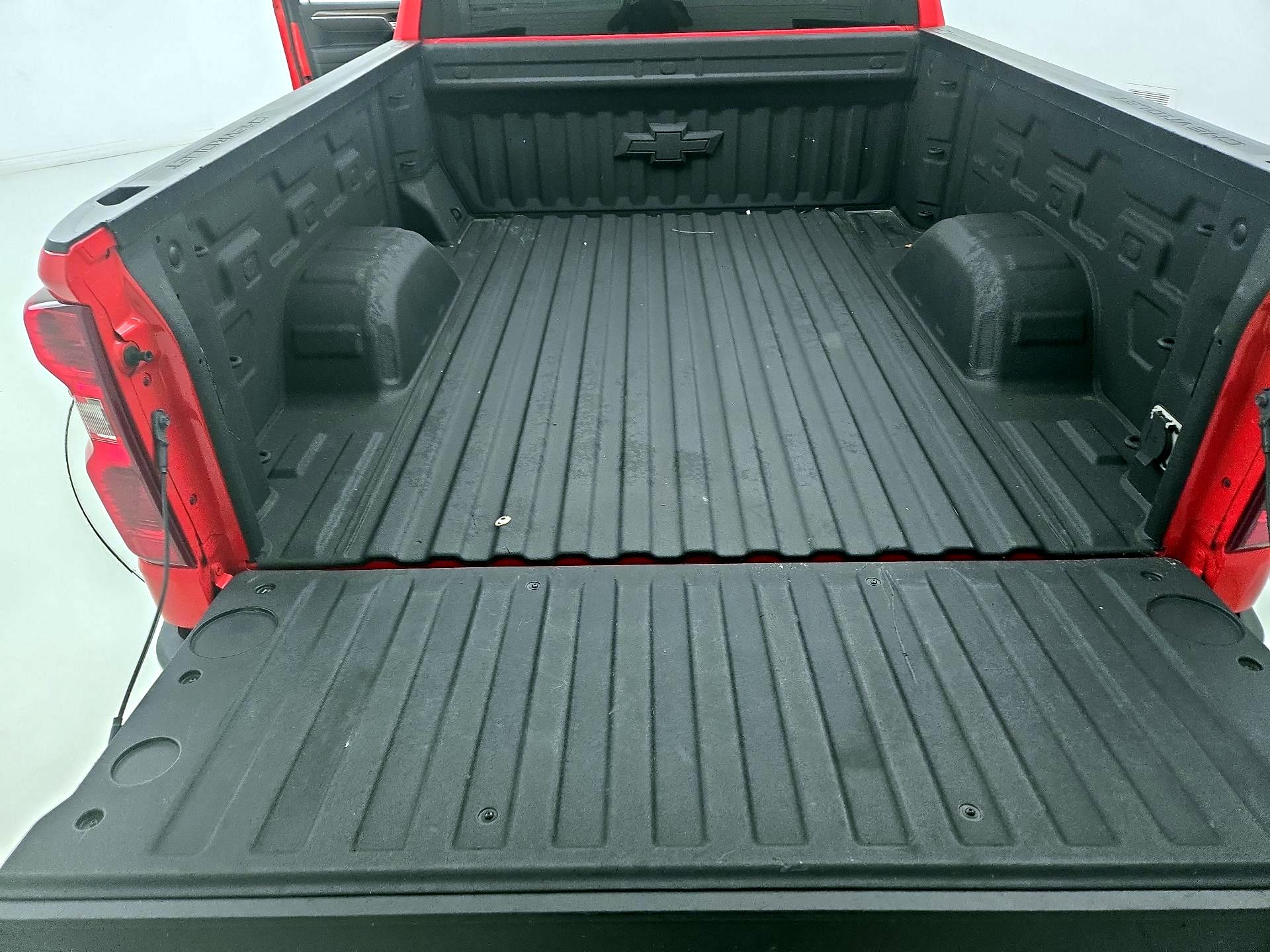 Thumbnail: 2023 Chevrolet Silverado 1500 - 20