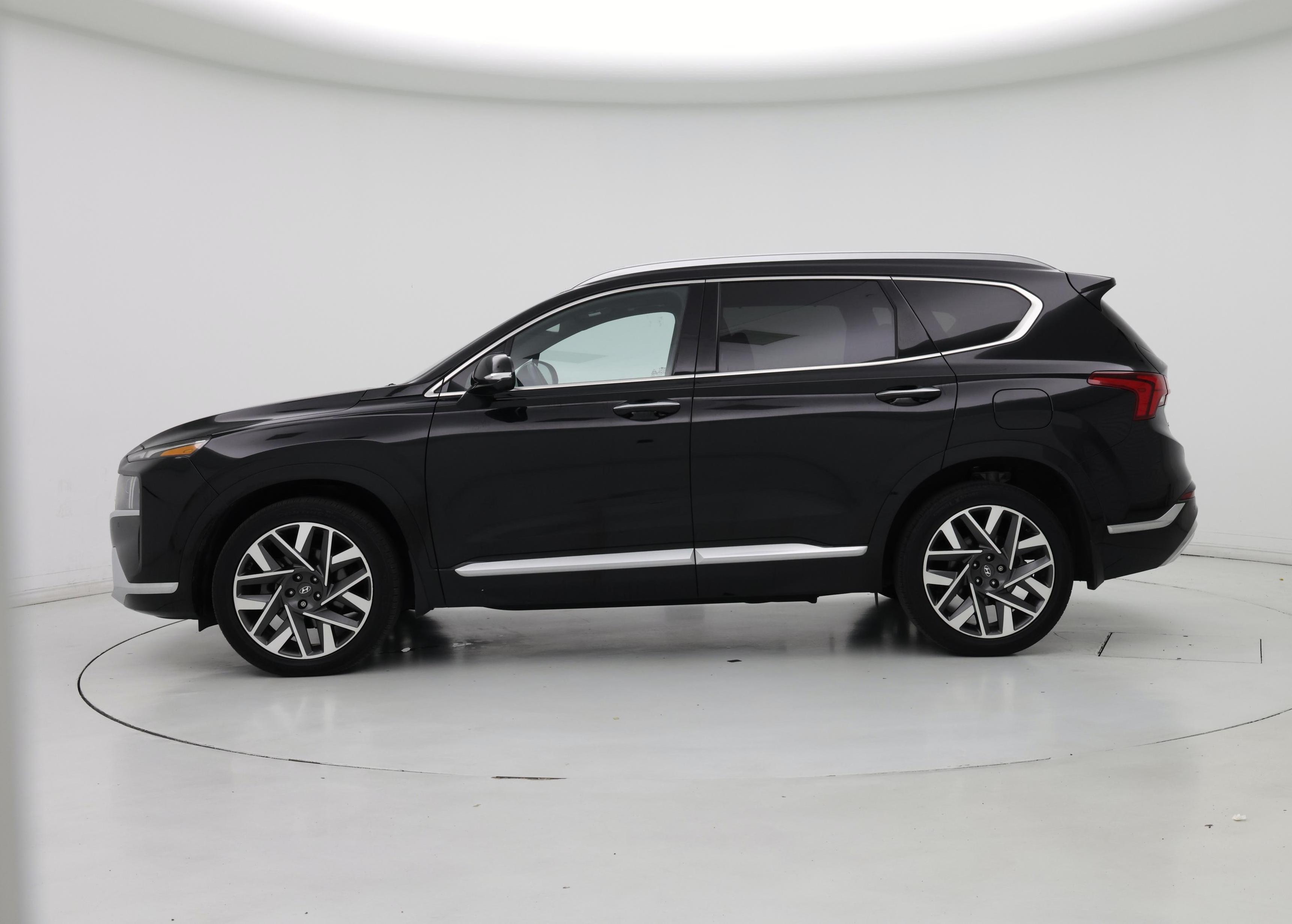 Thumbnail: 2023 Hyundai Santa Fe - 3