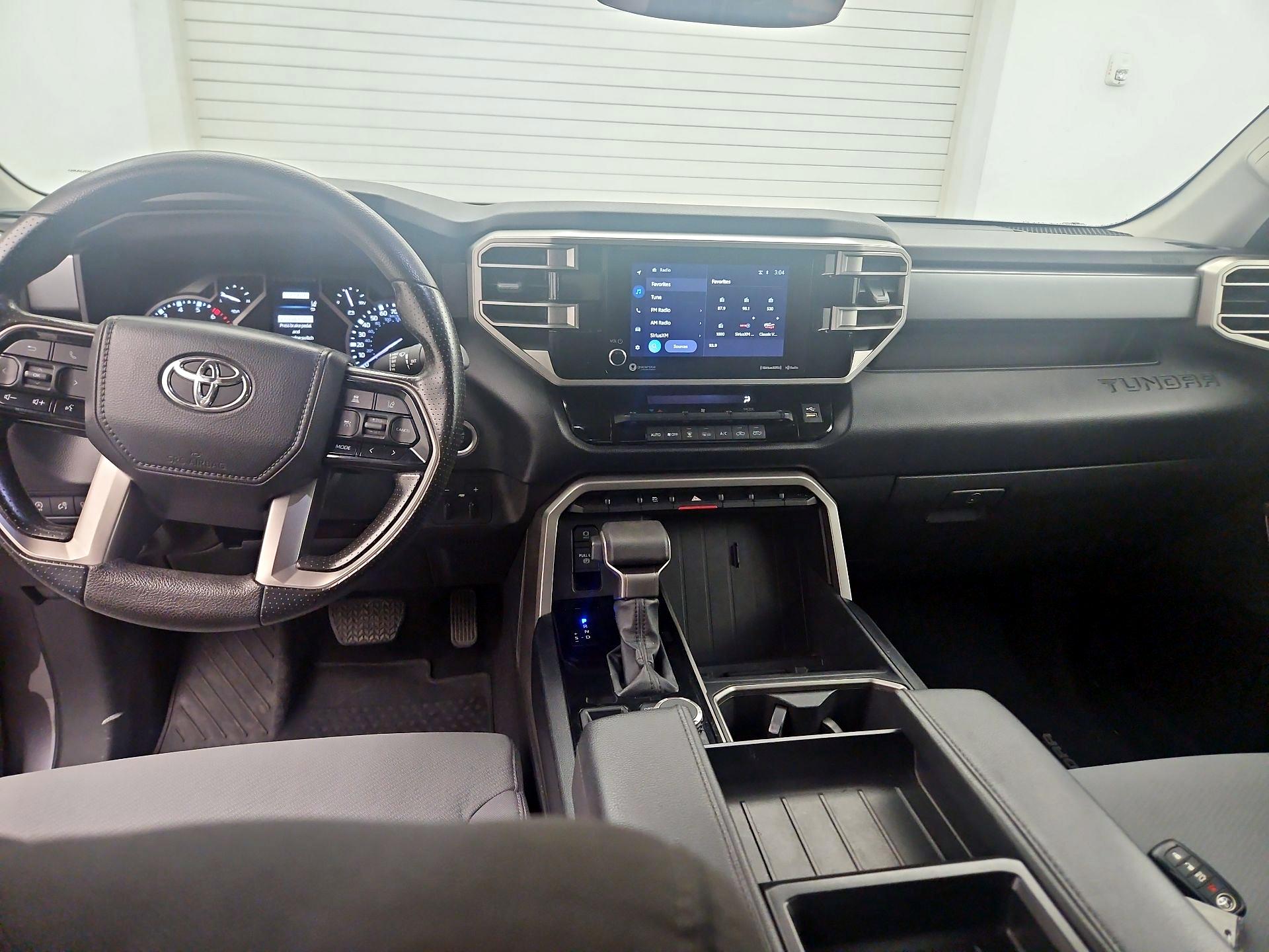 Thumbnail: 2022 Toyota Tundra - 9
