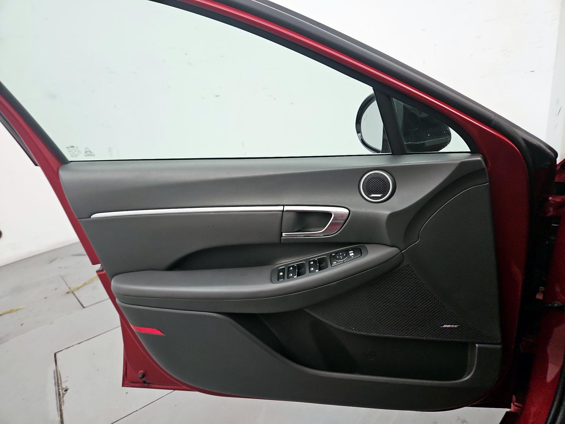 Thumbnail: 2023 Hyundai Sonata - 12