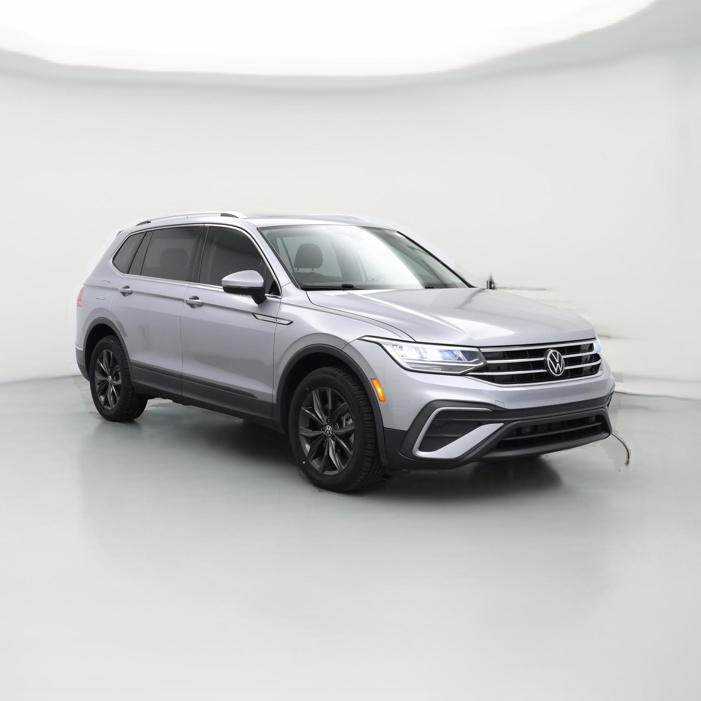 Thumbnail: 2022 Volkswagen Tiguan - 1