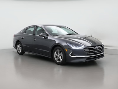 Gray 2022 Hyundai Sonata SE