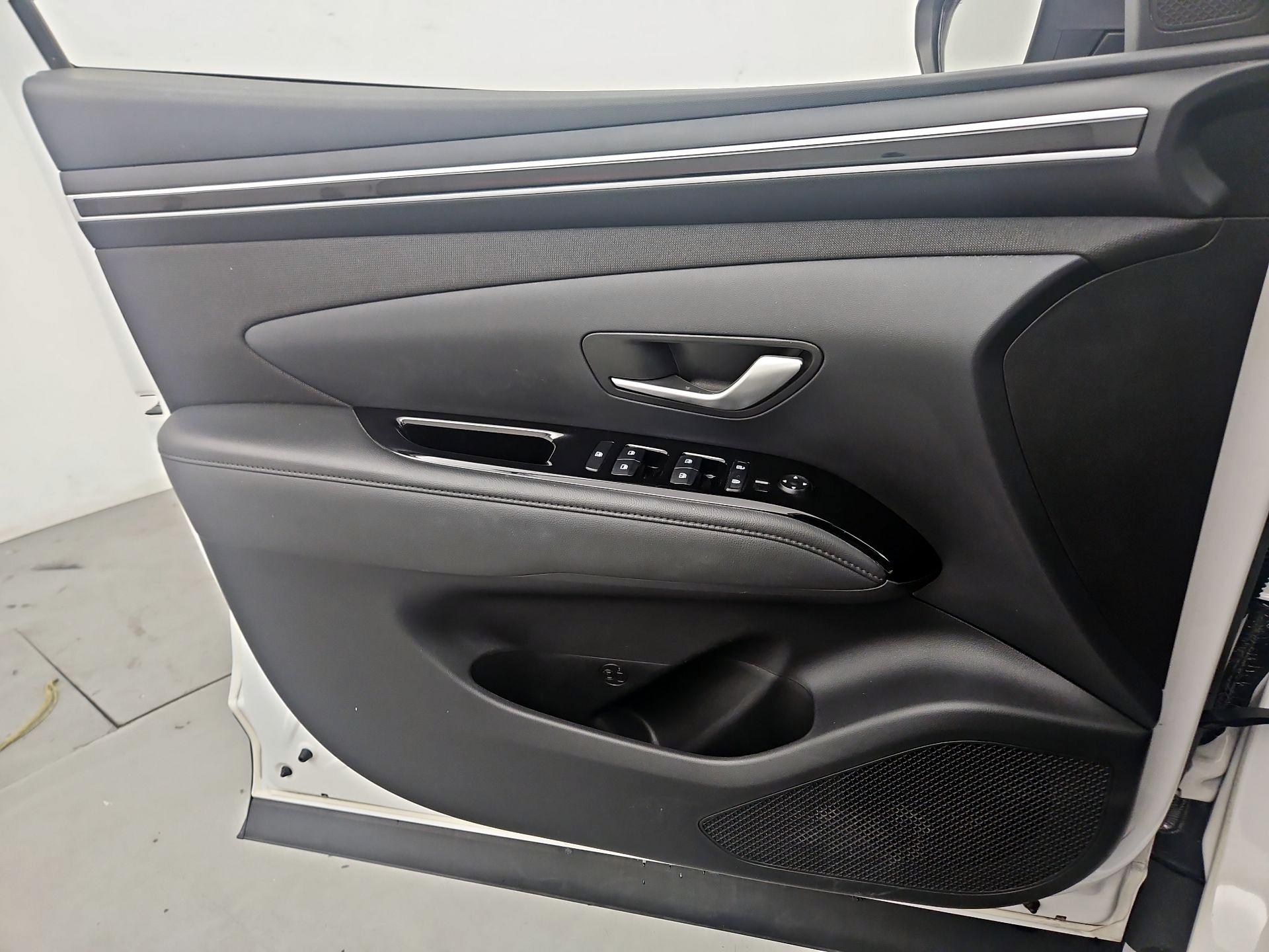 Thumbnail: 2022 Hyundai Tucson - 12