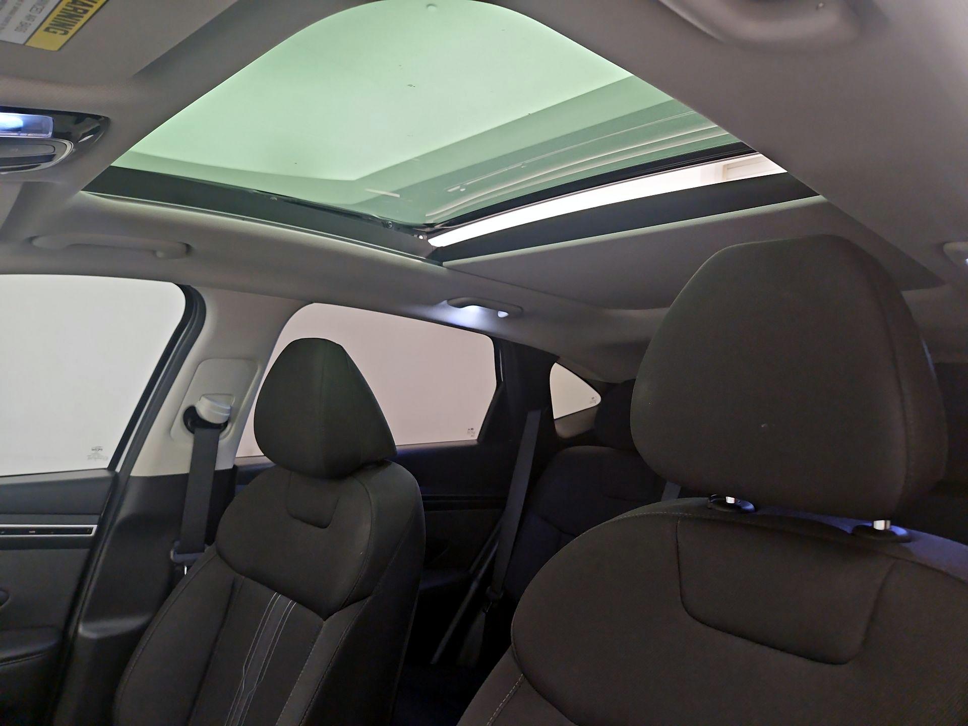 Thumbnail: 2022 Hyundai Tucson - 19