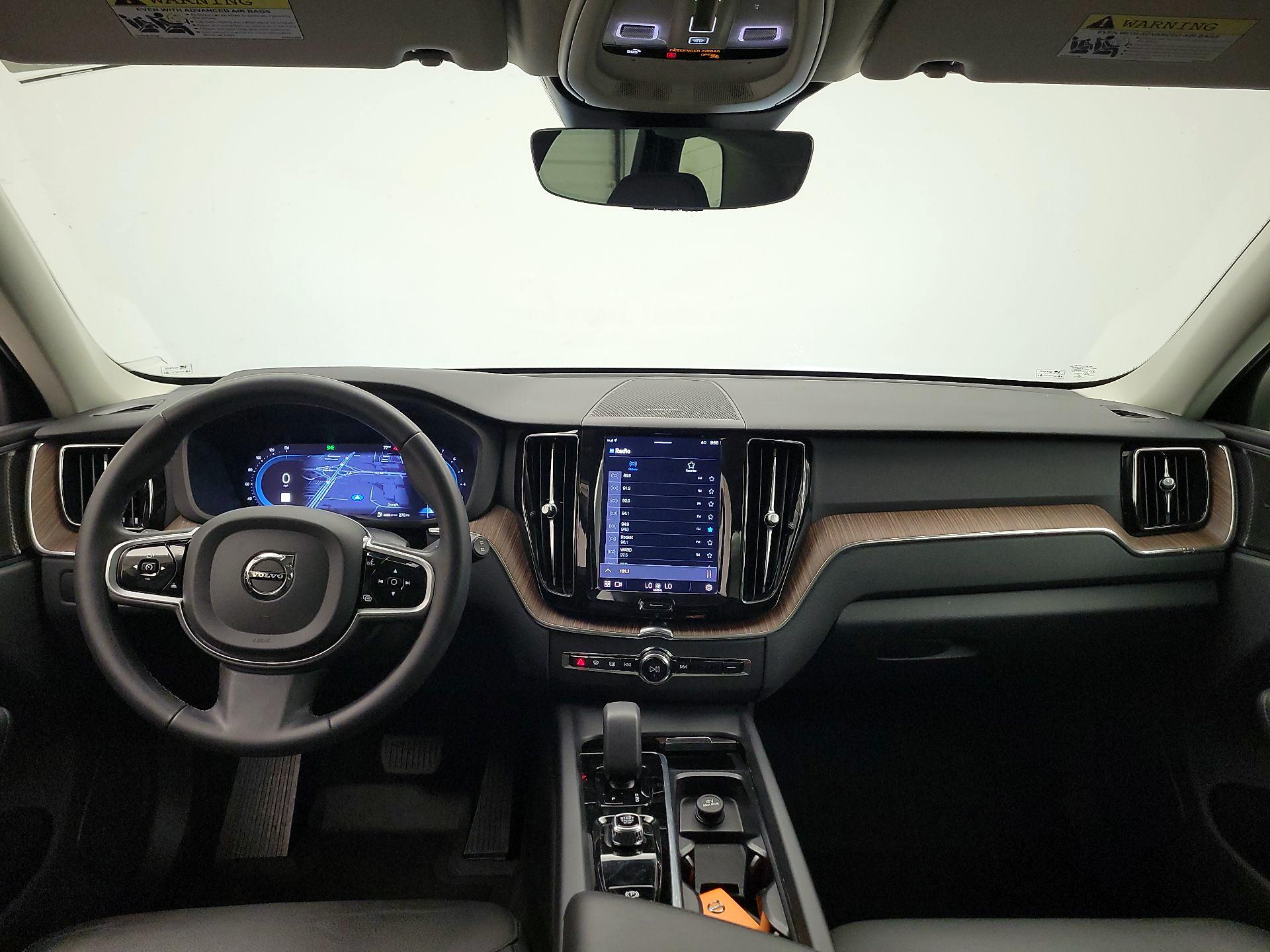 Thumbnail: 2023 Volvo XC60 - 9