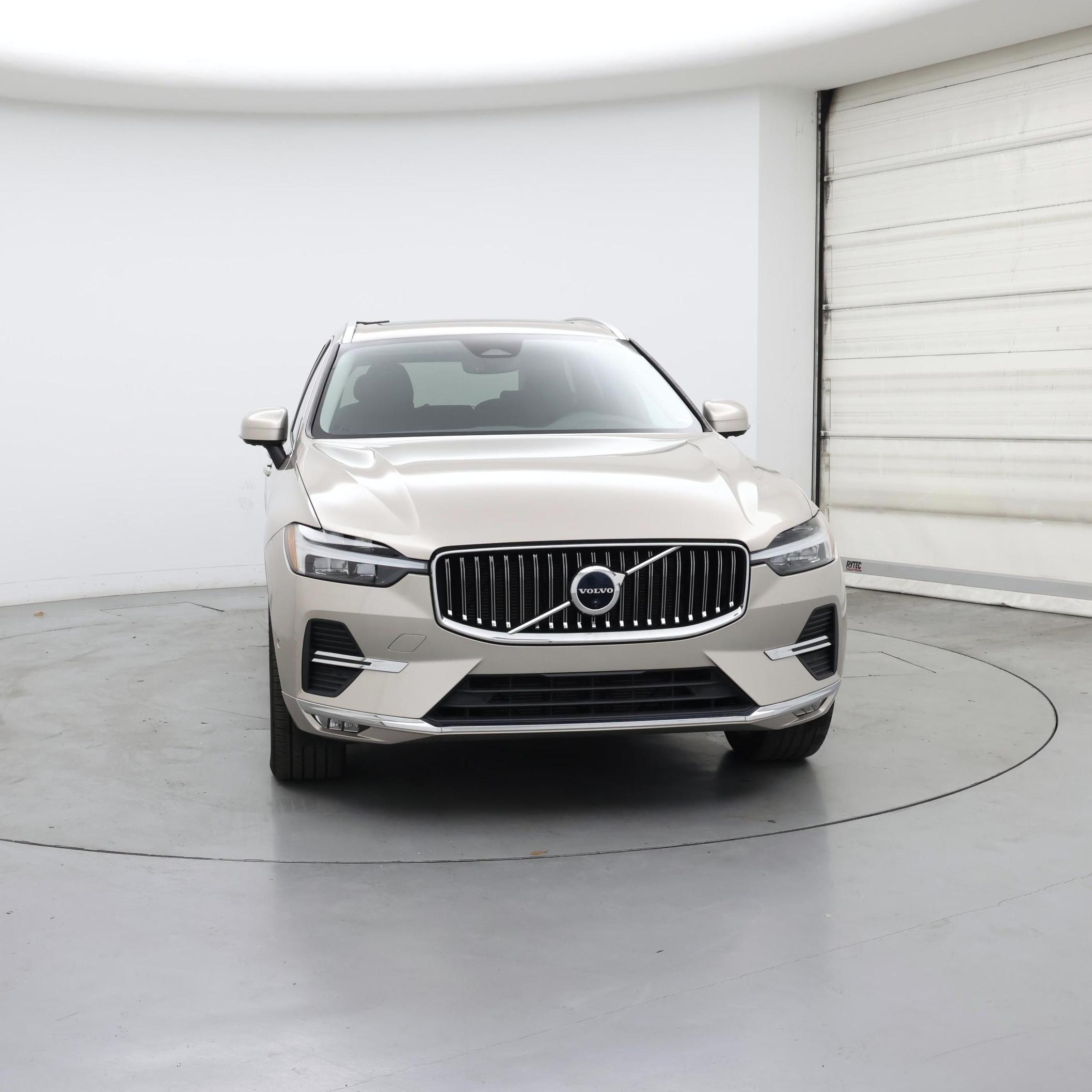Thumbnail: 2023 Volvo XC60 - 5