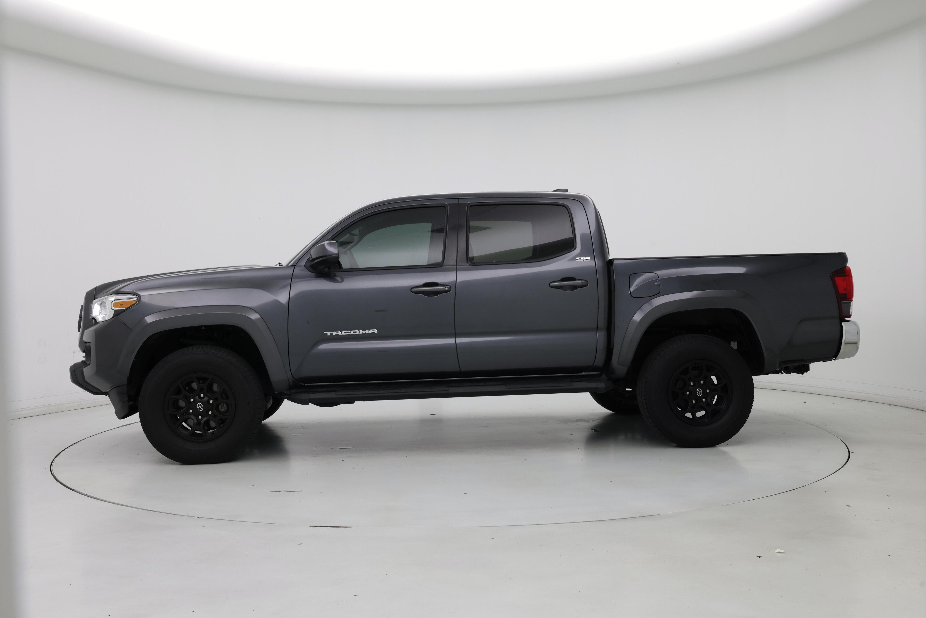 Thumbnail: 2022 Toyota Tacoma - 3