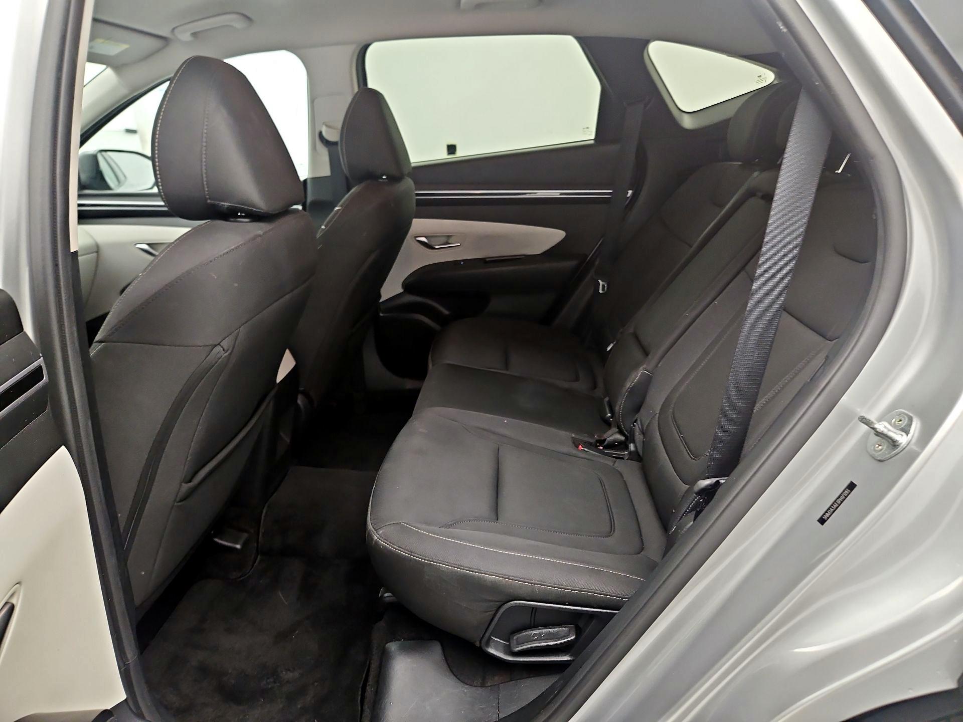 Thumbnail: 2023 Hyundai Tucson - 19