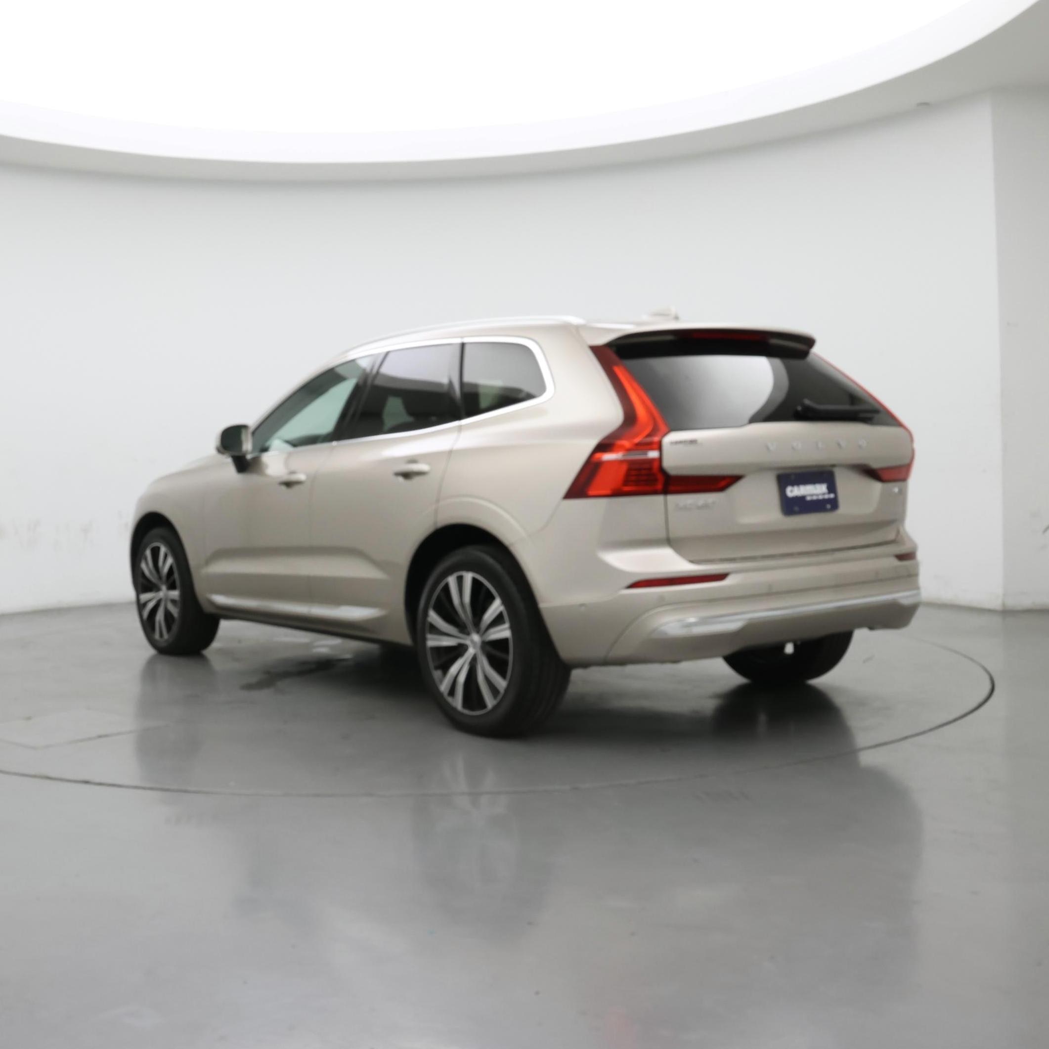 Thumbnail: 2023 Volvo XC60 - 2