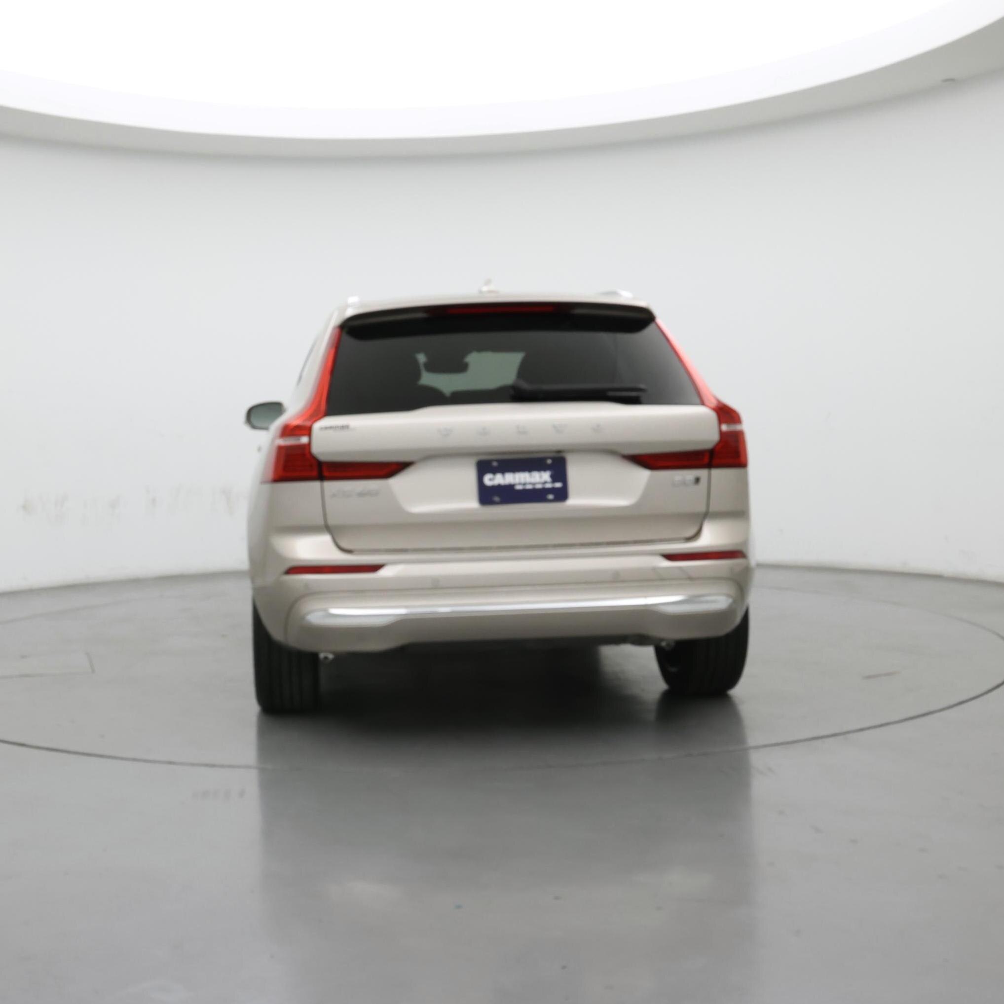 Thumbnail: 2023 Volvo XC60 - 6