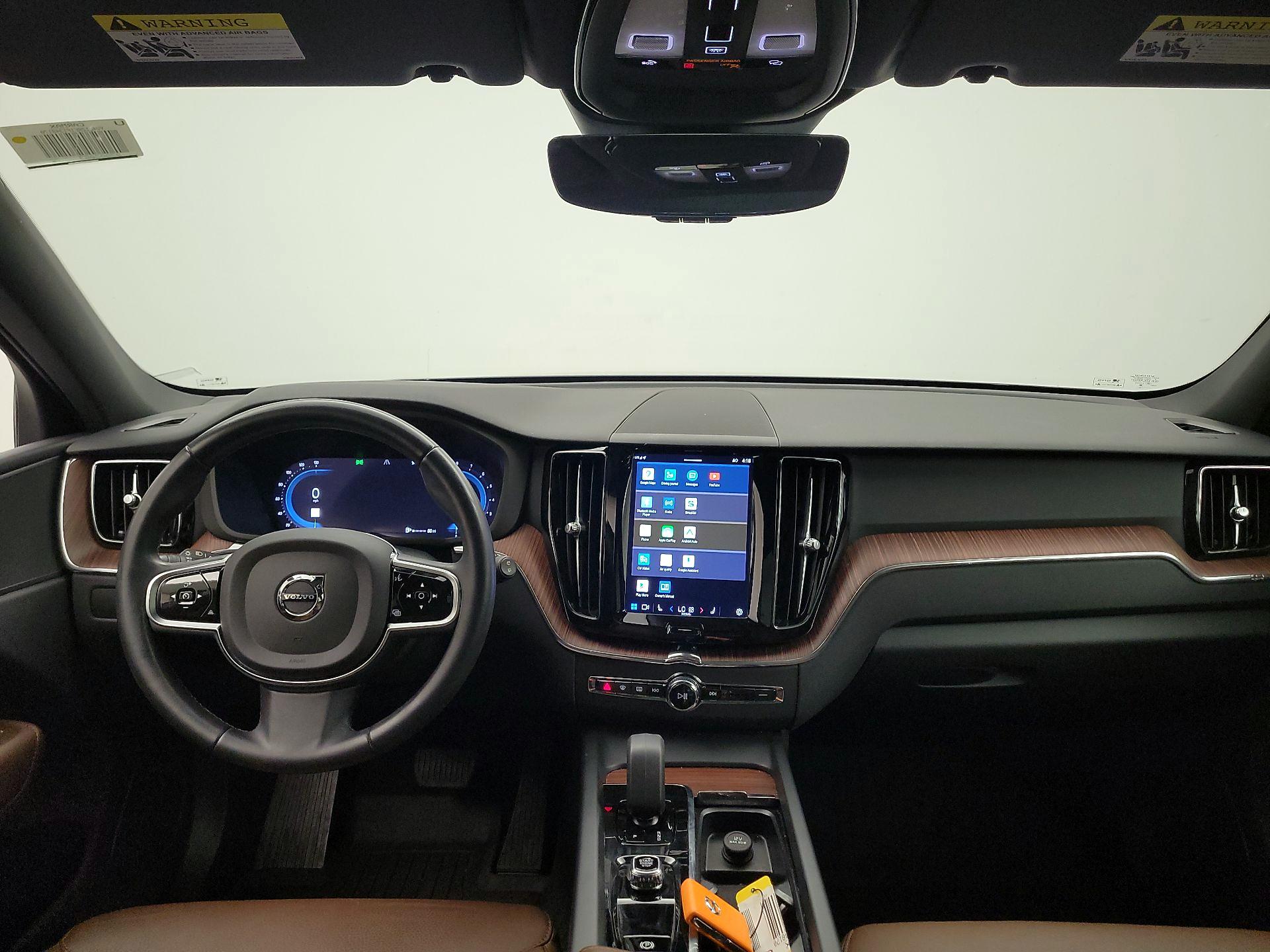 Thumbnail: 2023 Volvo XC60 - 9