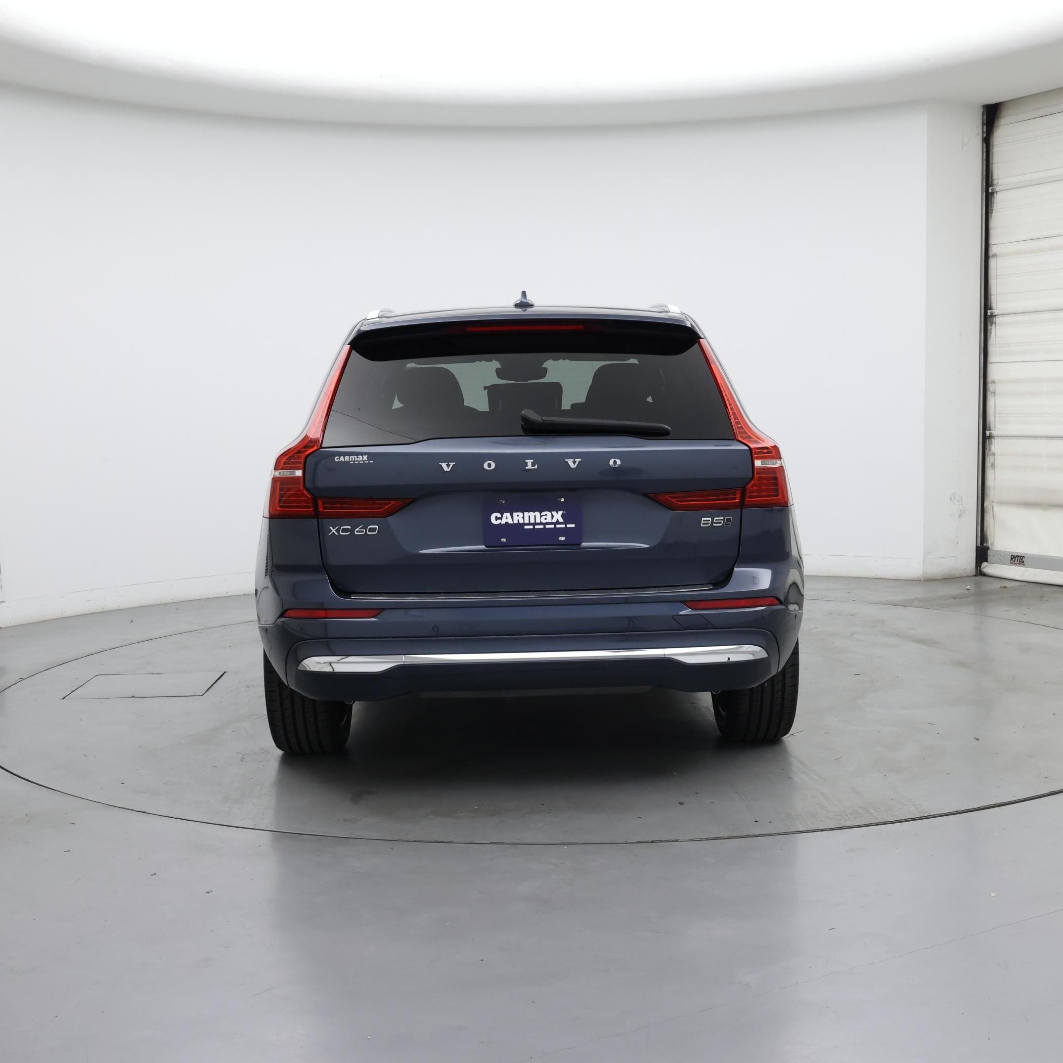Thumbnail: 2023 Volvo XC60 - 6