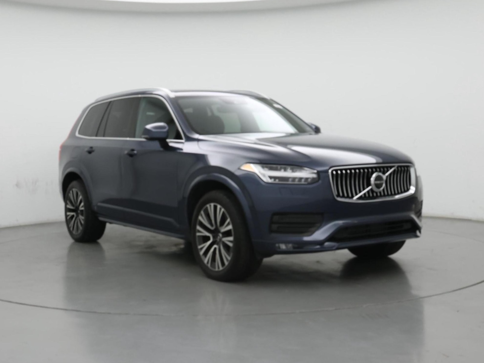 Image of 2022 Volvo XC90 T6 Momentum