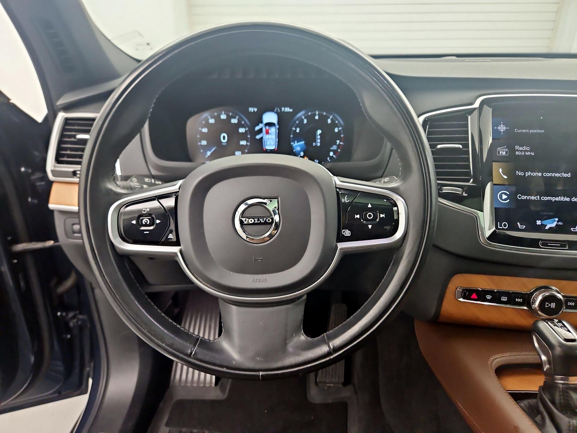 Thumbnail: 2022 Volvo XC90 - 10