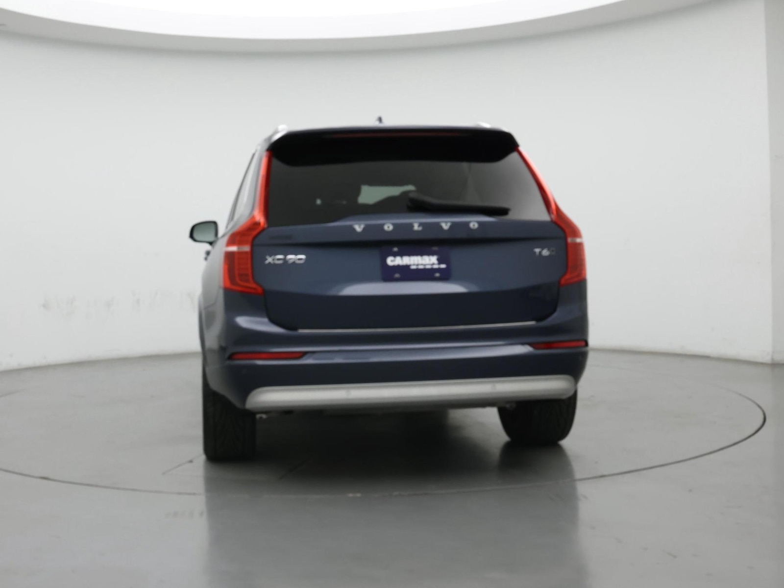 Image of 2022 Volvo XC90 T6 Momentum