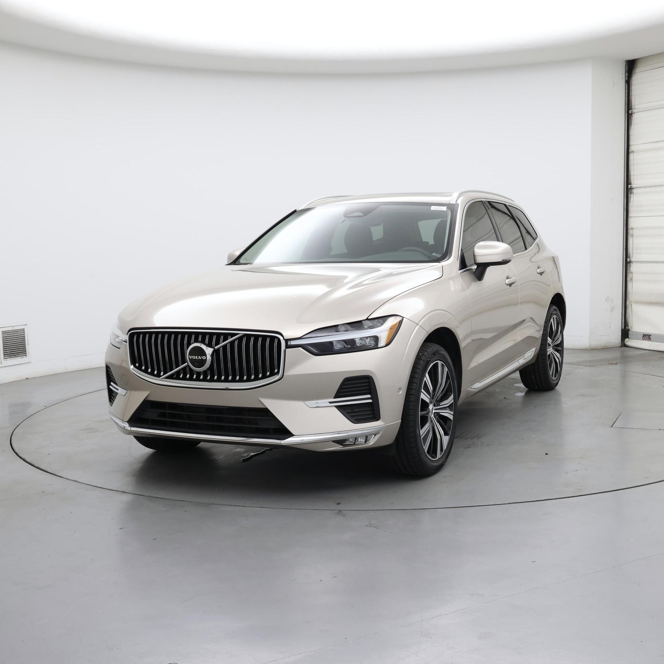 Thumbnail: 2023 Volvo XC60 - 4