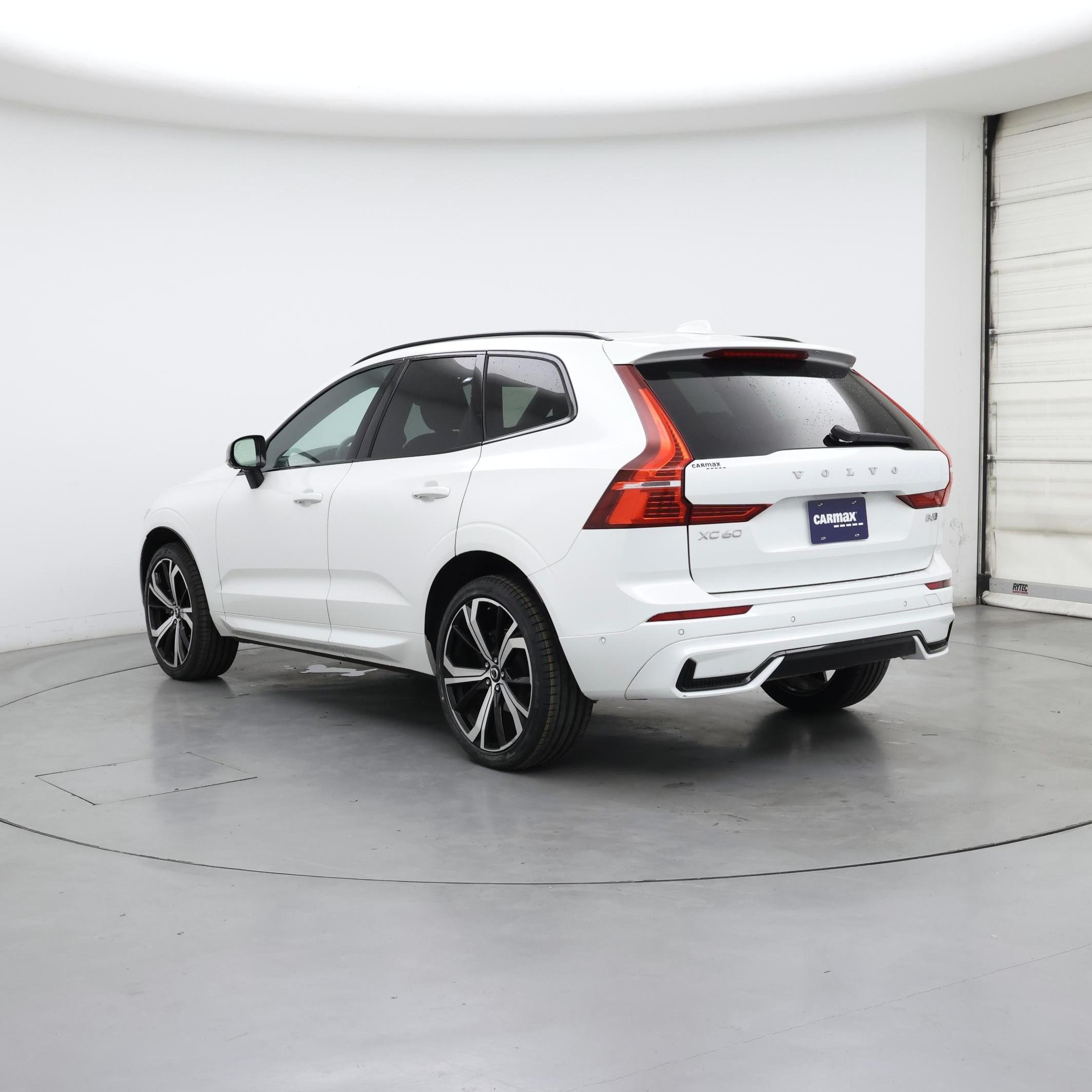 Thumbnail: 2023 Volvo XC60 - 2