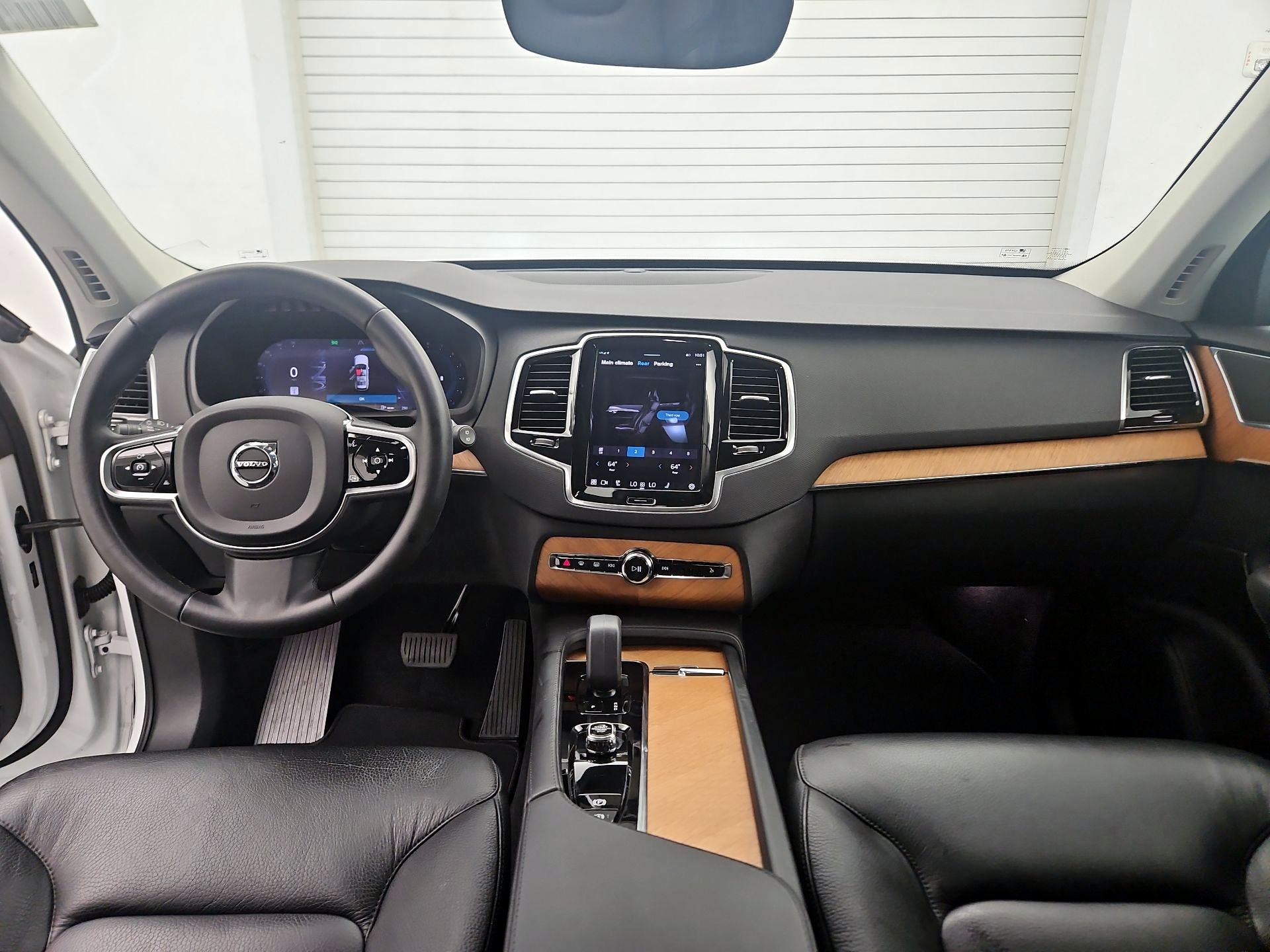 Thumbnail: 2023 Volvo XC90 - 9