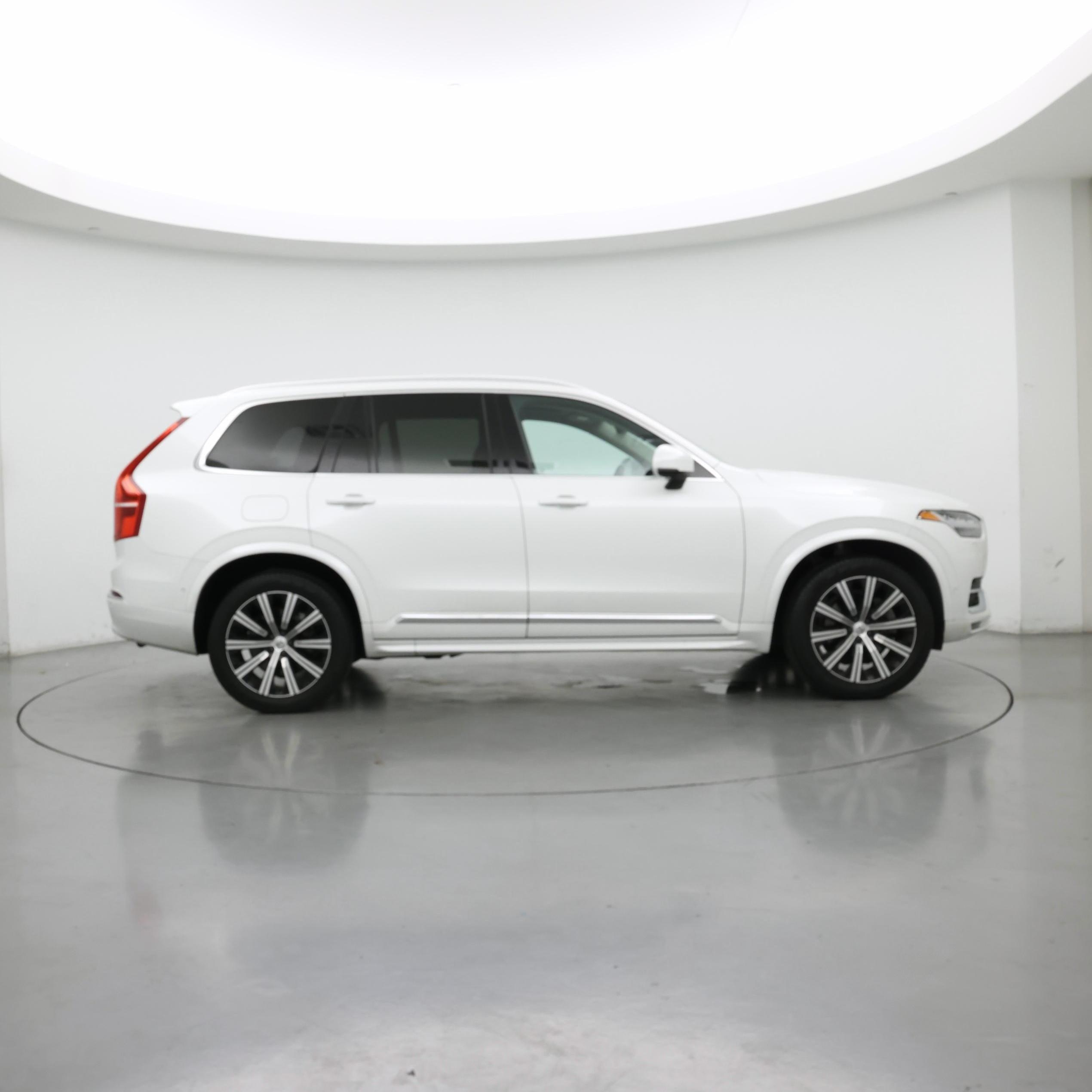 Thumbnail: 2023 Volvo XC90 - 7