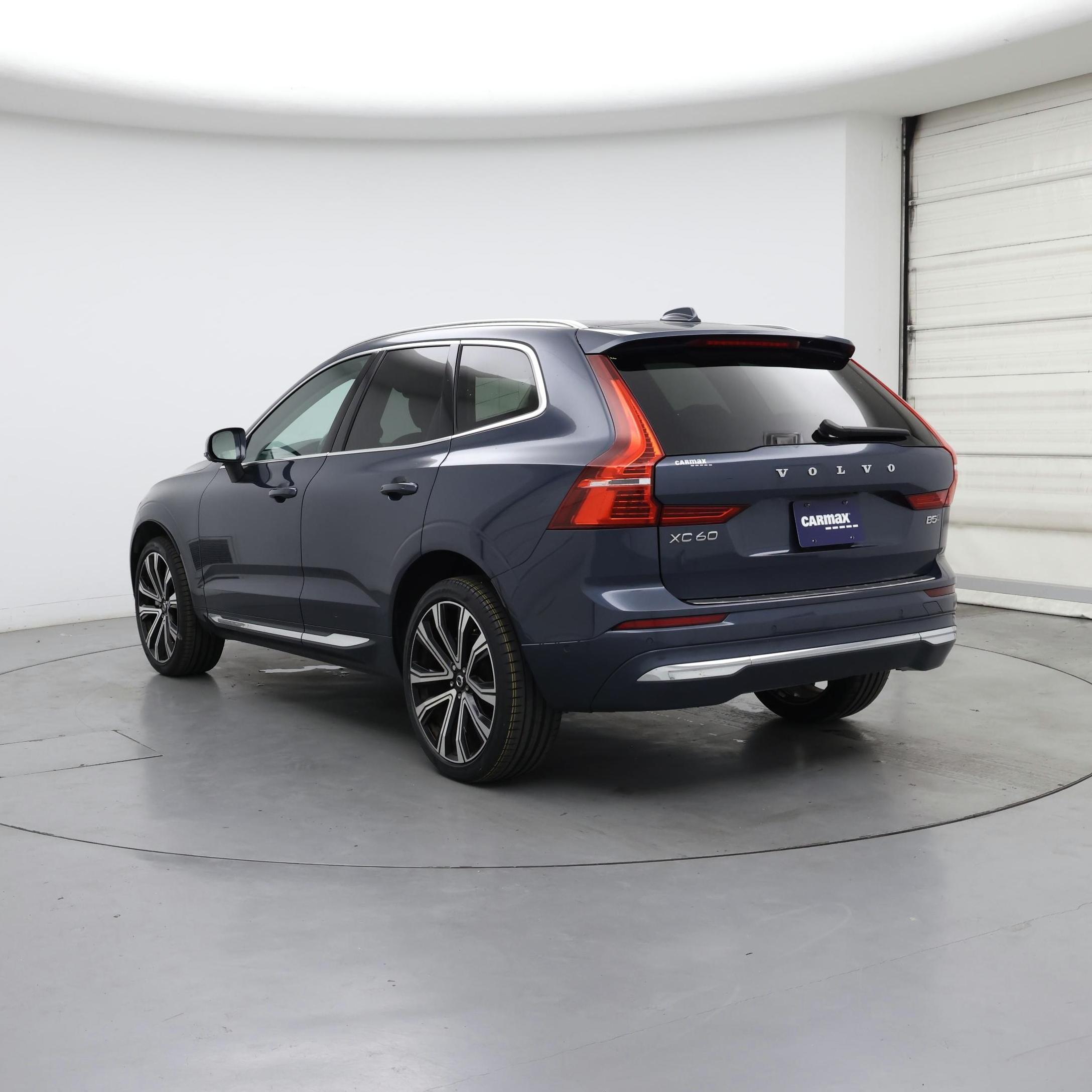 Thumbnail: 2023 Volvo XC60 - 2