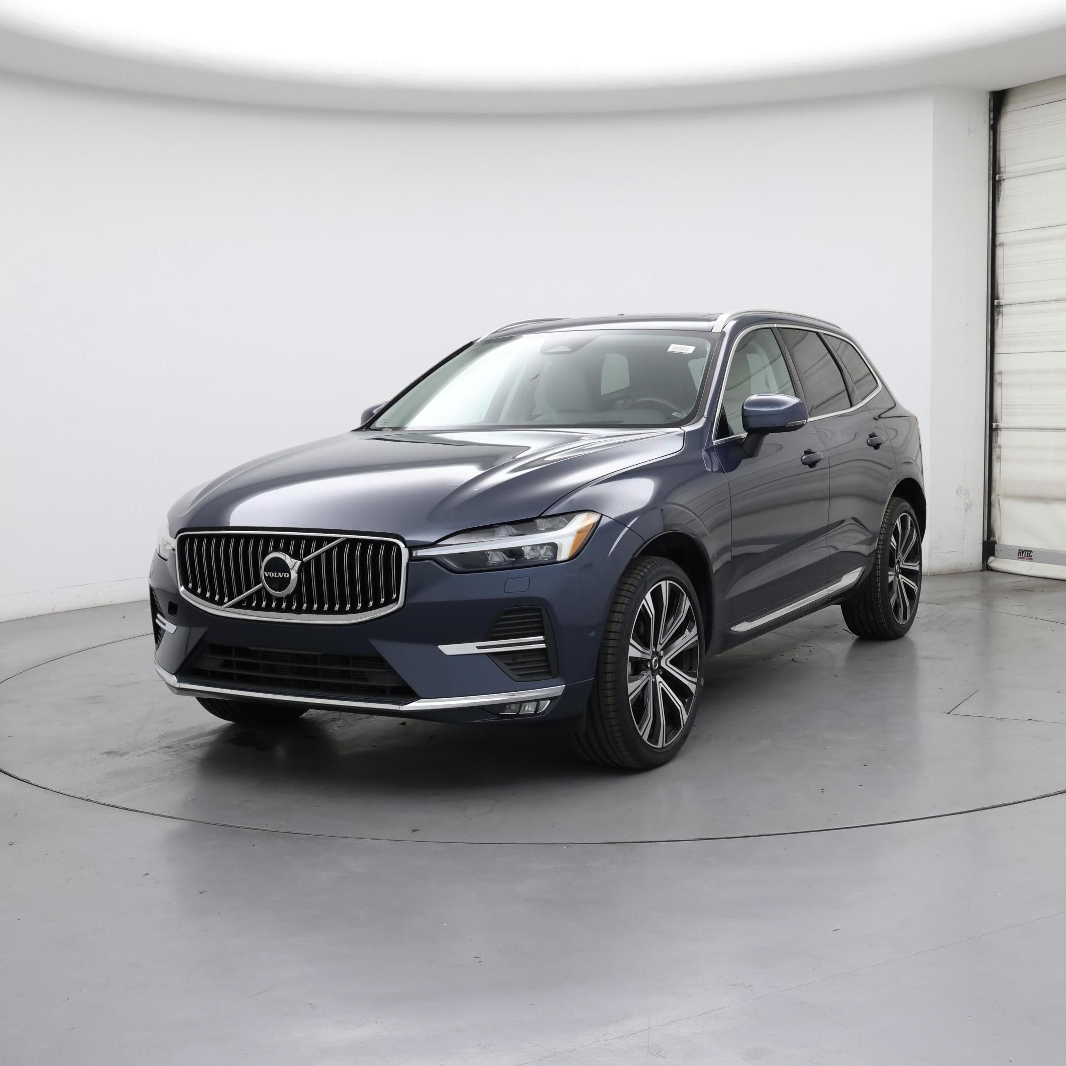 Thumbnail: 2023 Volvo XC60 - 4