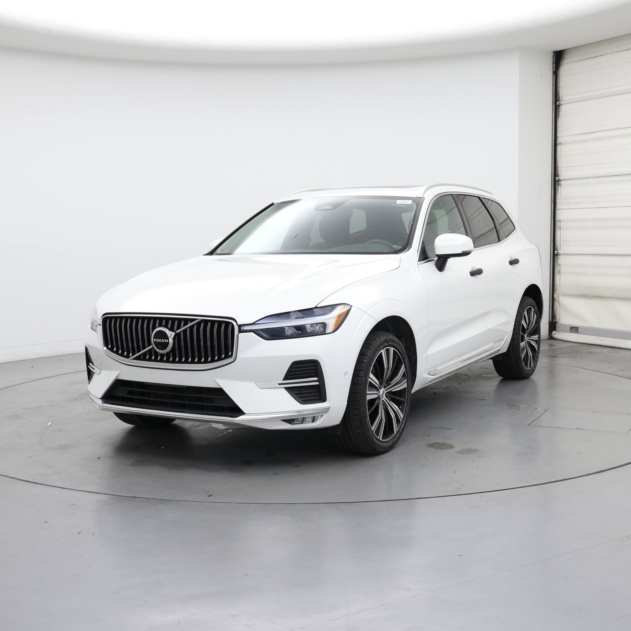 Thumbnail: 2023 Volvo XC60 - 4