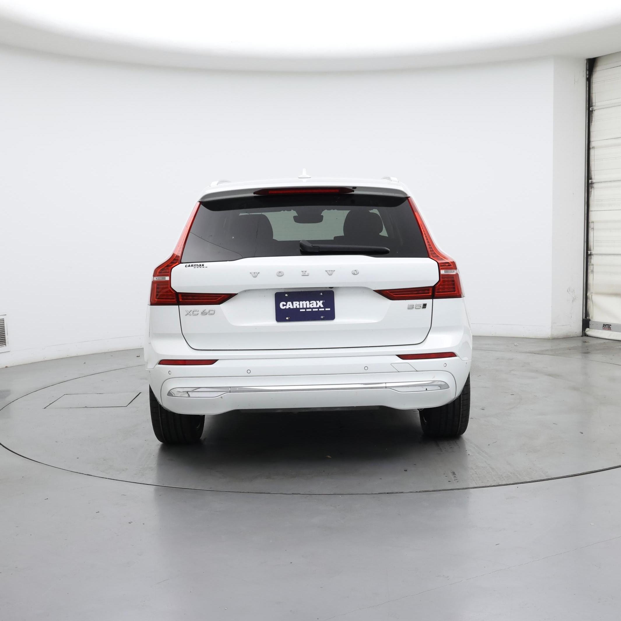 Thumbnail: 2023 Volvo XC60 - 6