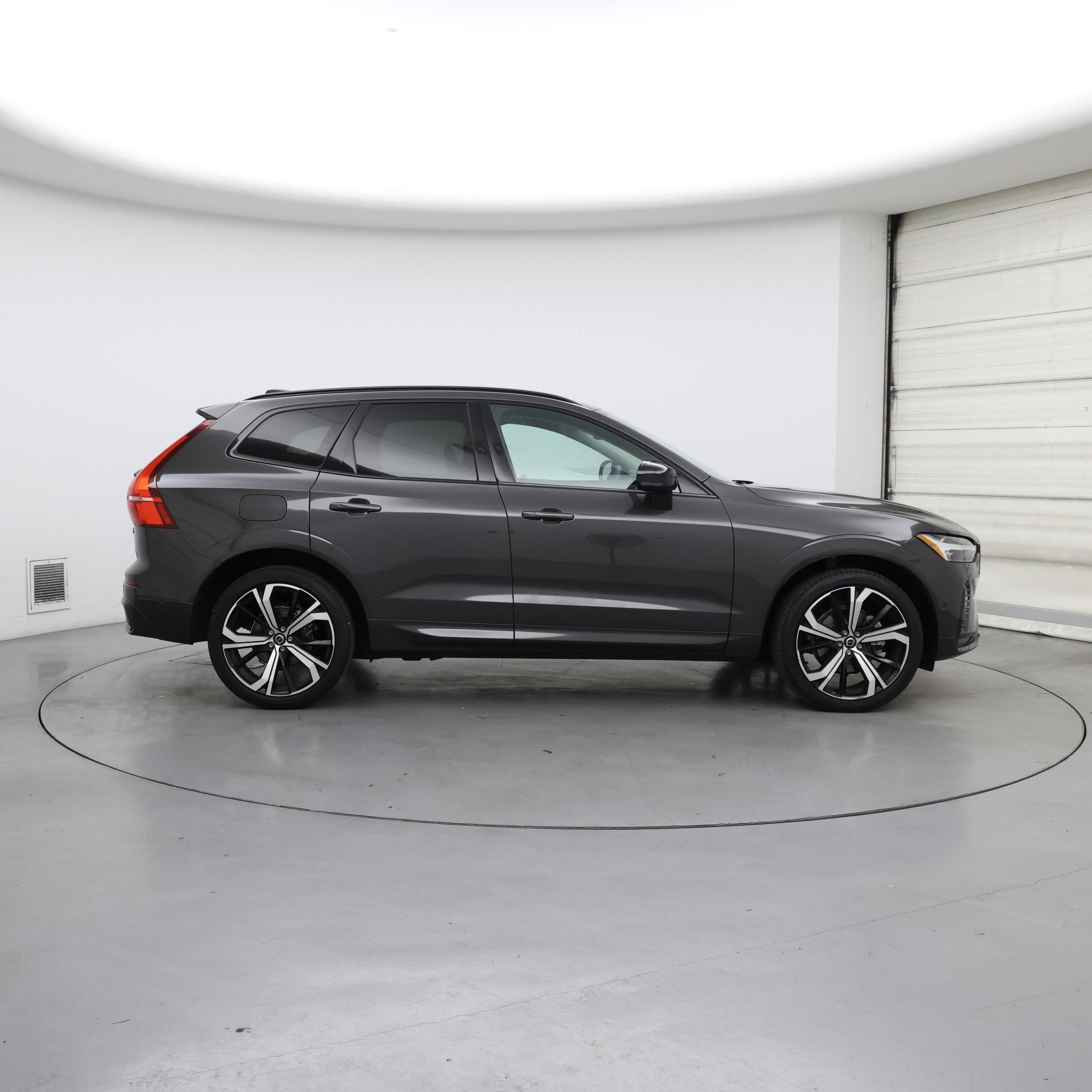 Thumbnail: 2023 Volvo XC60 - 7