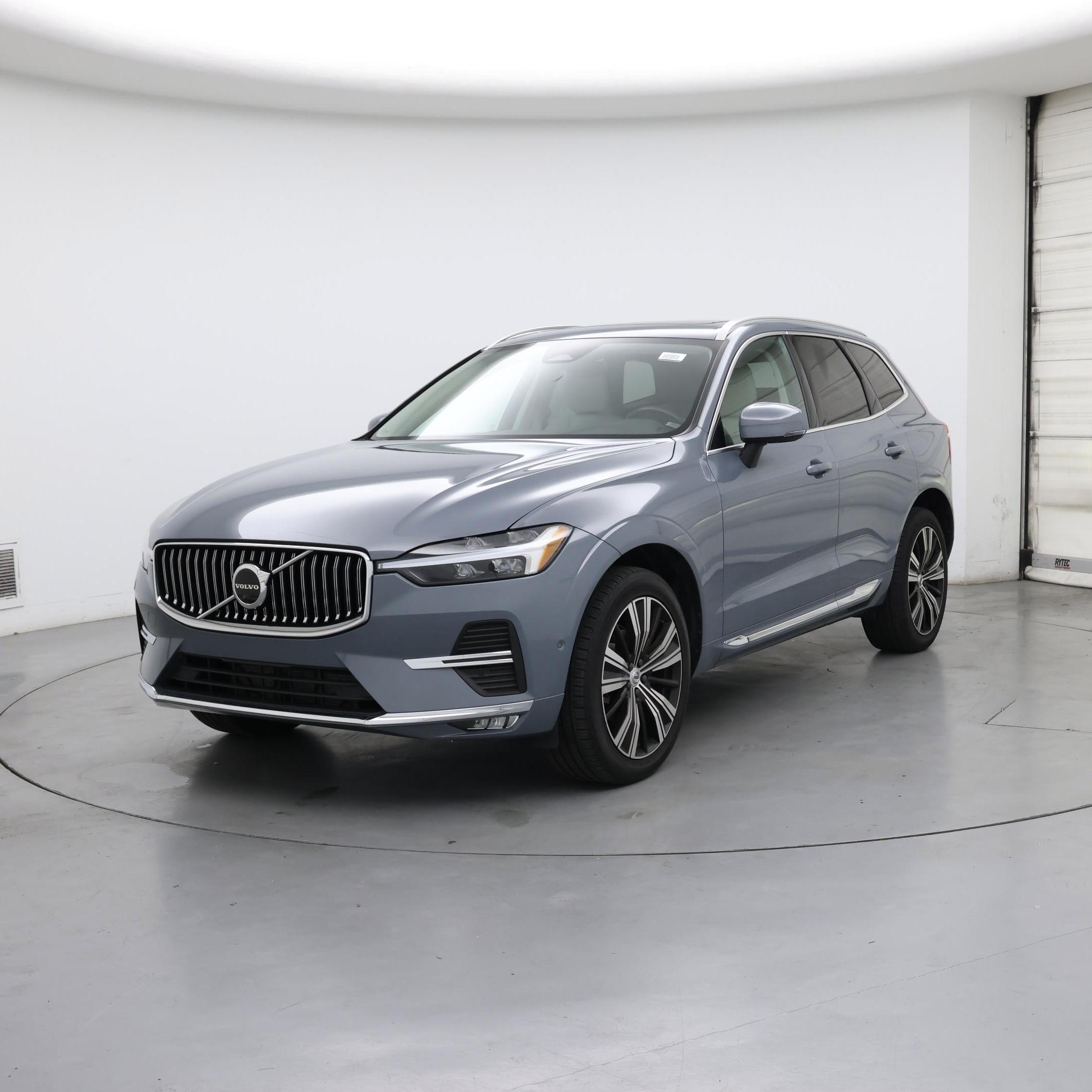 Thumbnail: 2023 Volvo XC60 - 4