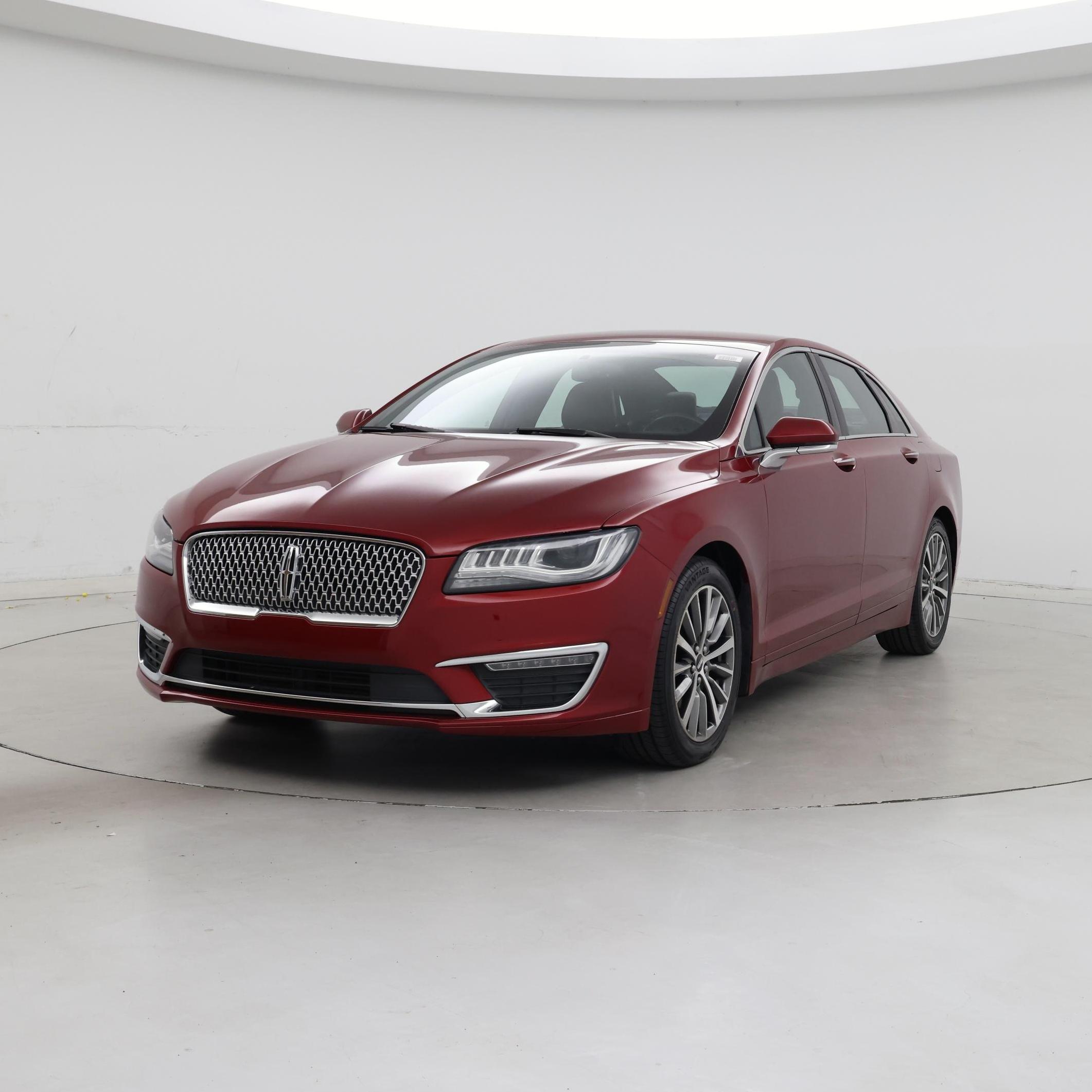 Thumbnail: 2018 Lincoln MKZ - 4