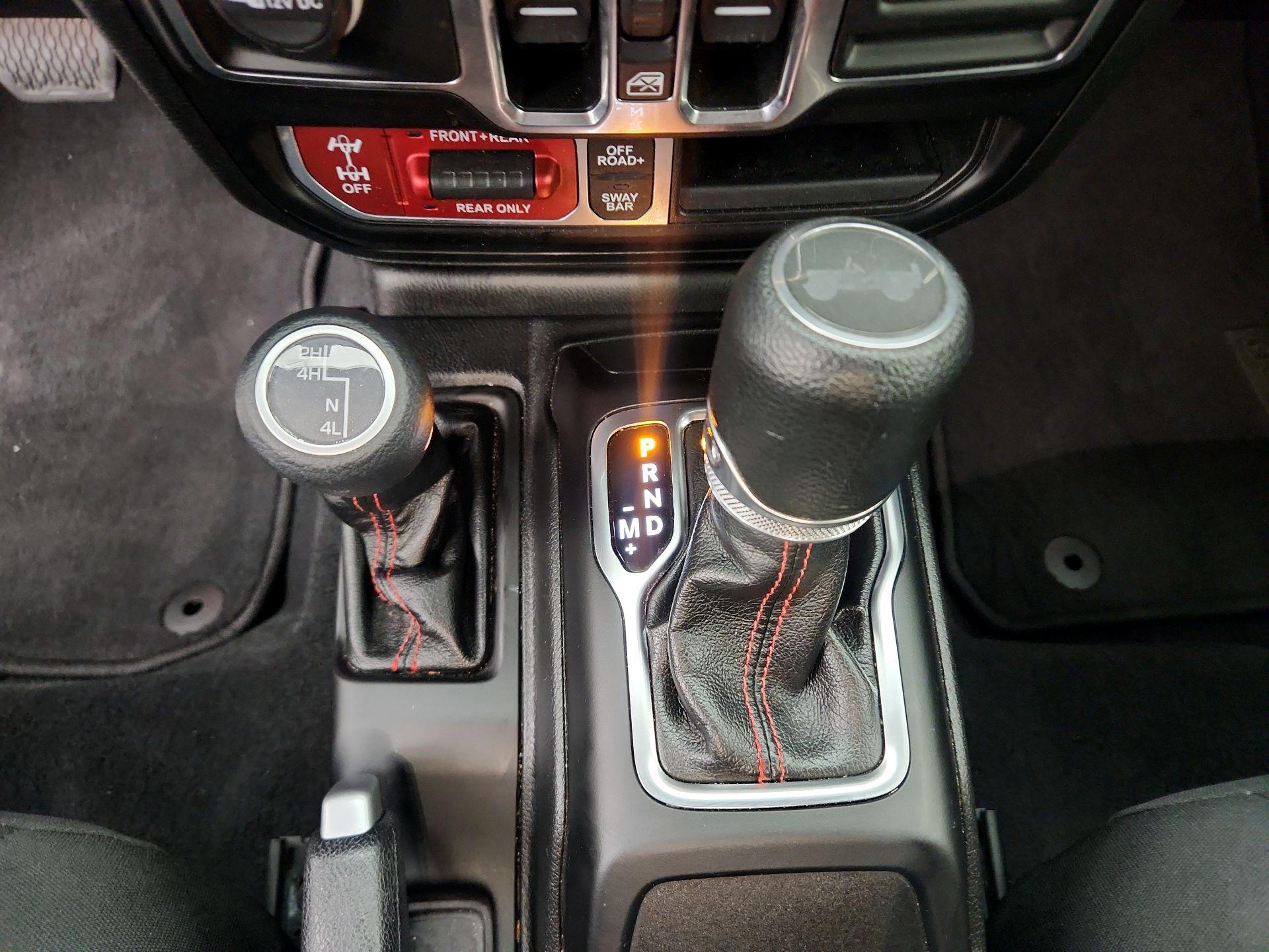 Thumbnail: 2023 Jeep Wrangler - 18