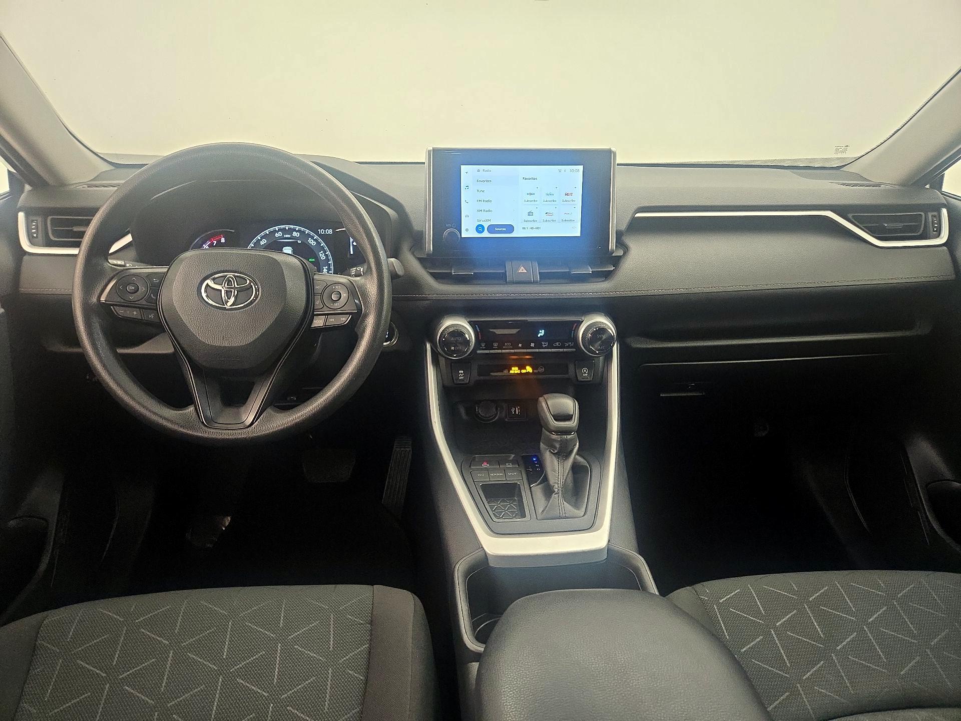 Thumbnail: 2024 Toyota RAV4 - 9