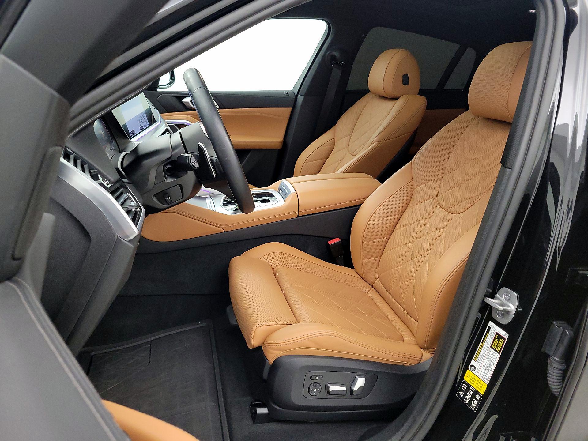 Thumbnail: 2023 BMW X6 - 11