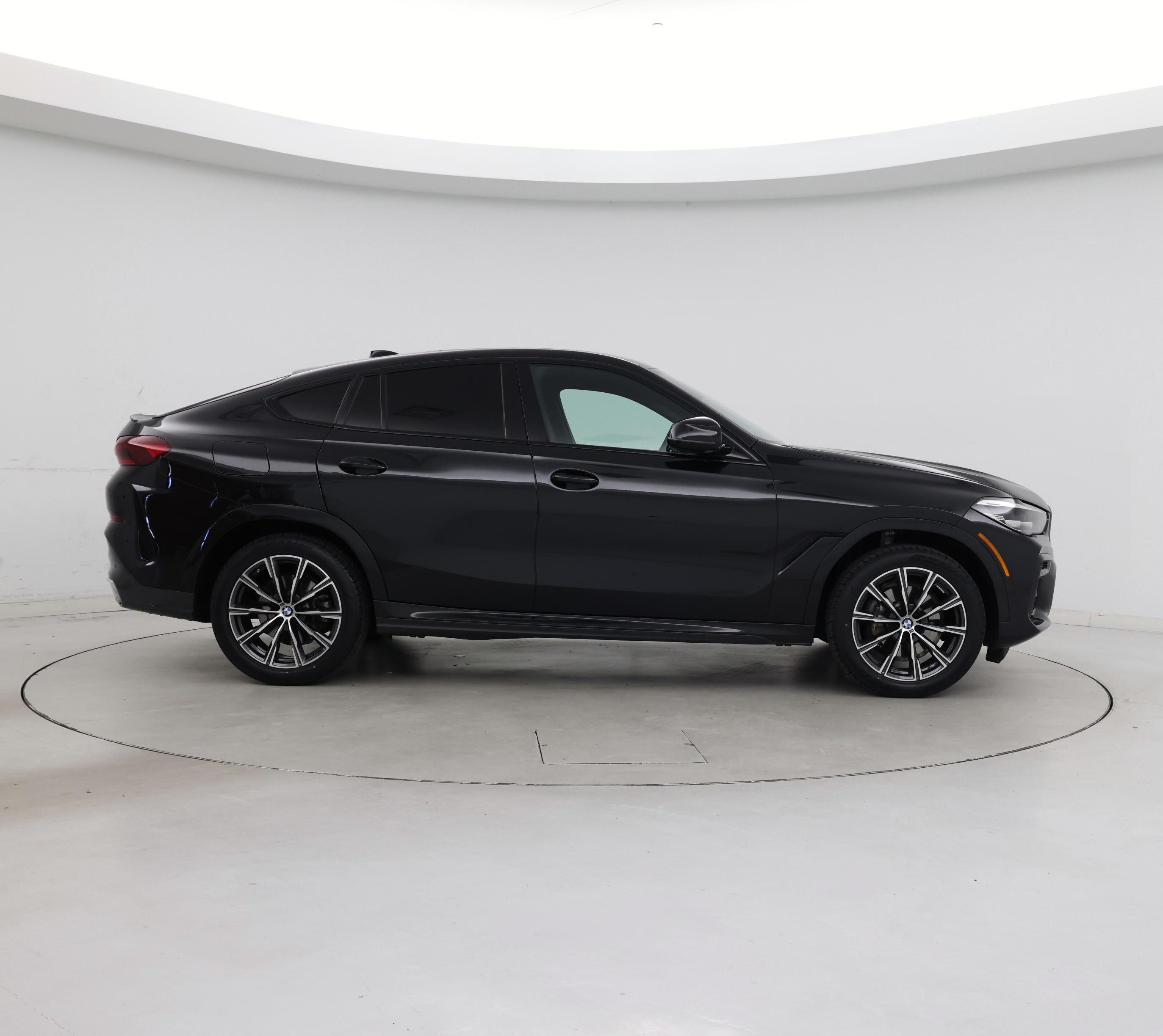 Thumbnail: 2023 BMW X6 - 7