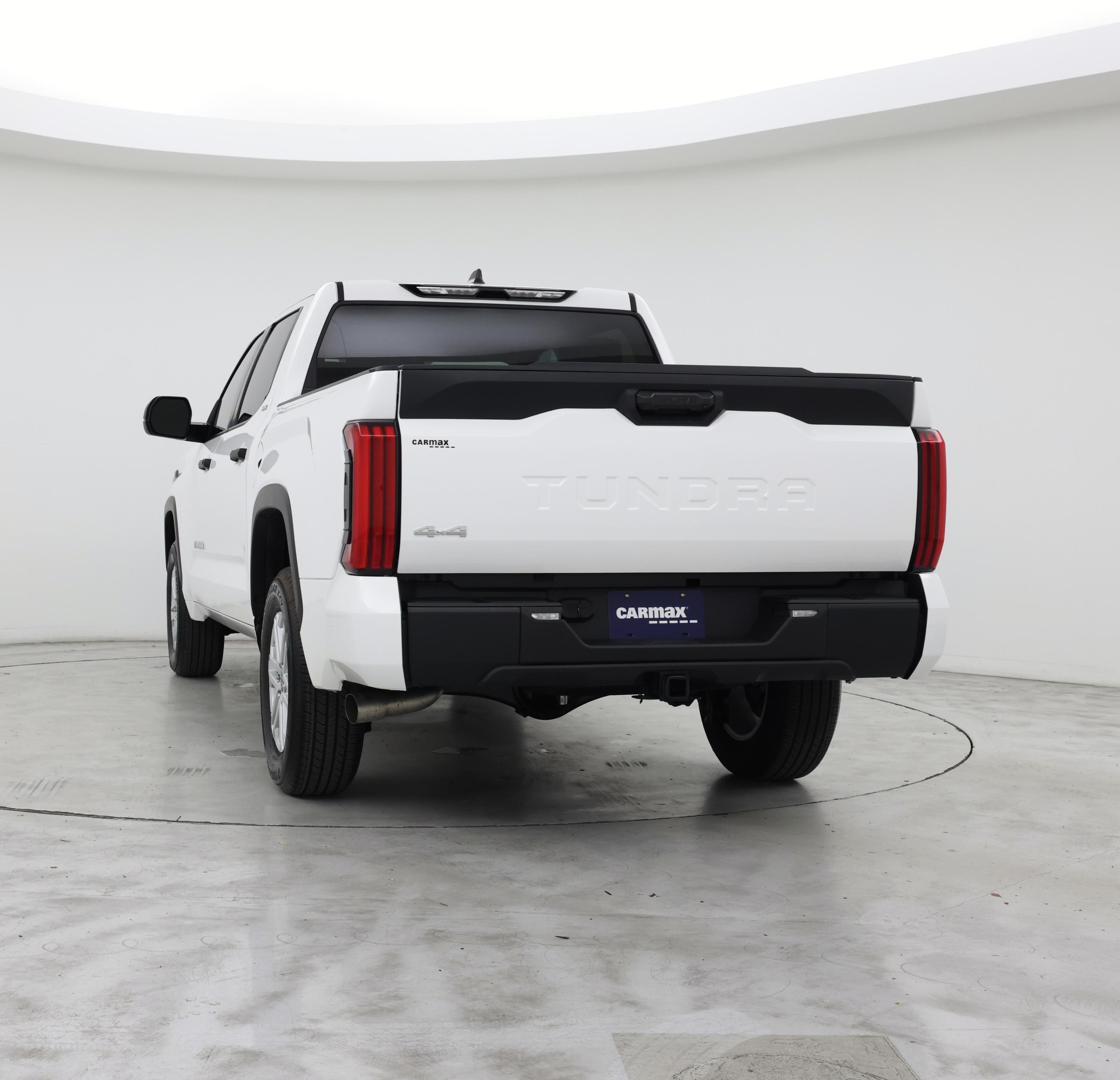 Thumbnail: 2024 Toyota Tundra - 6