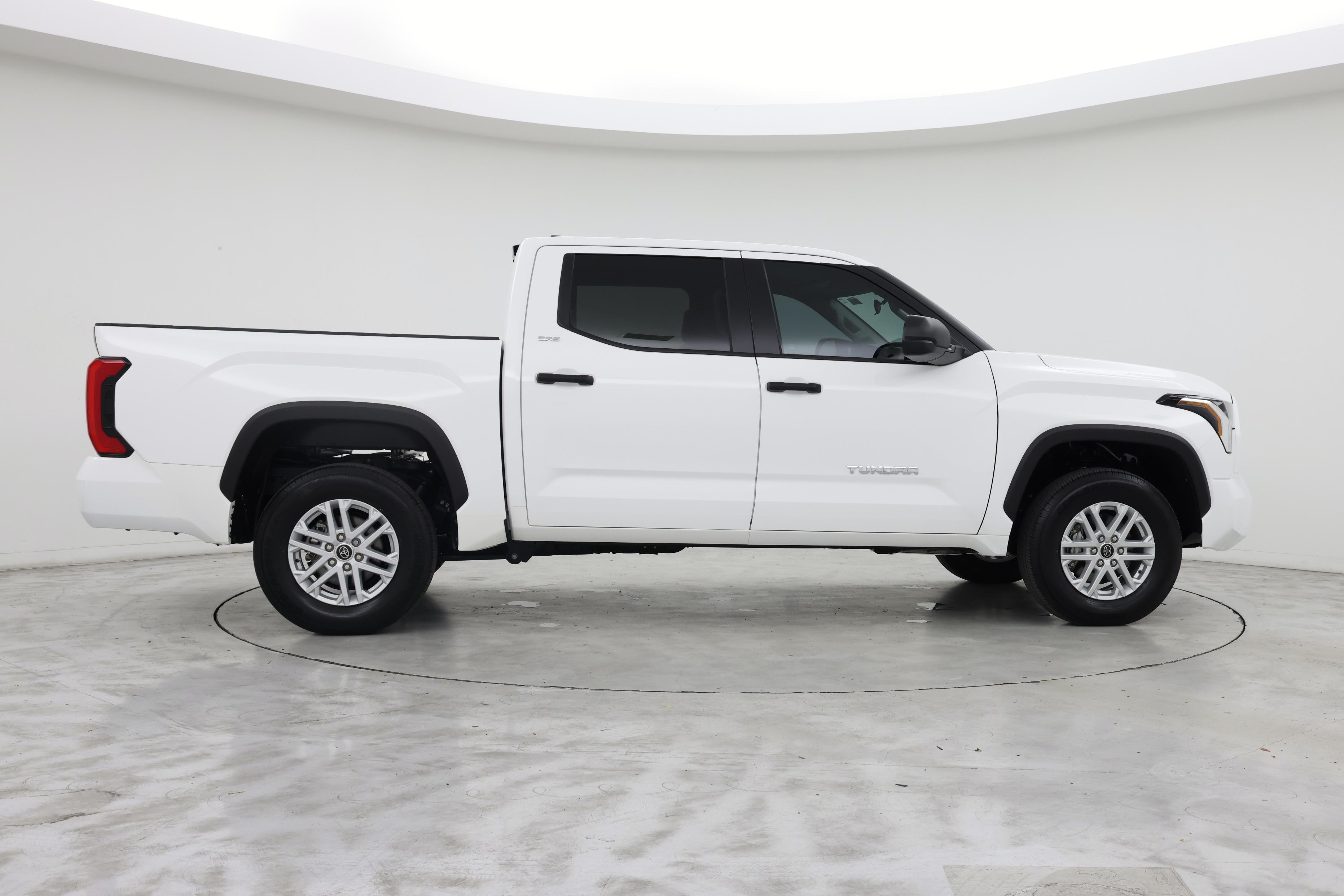 Thumbnail: 2024 Toyota Tundra - 7