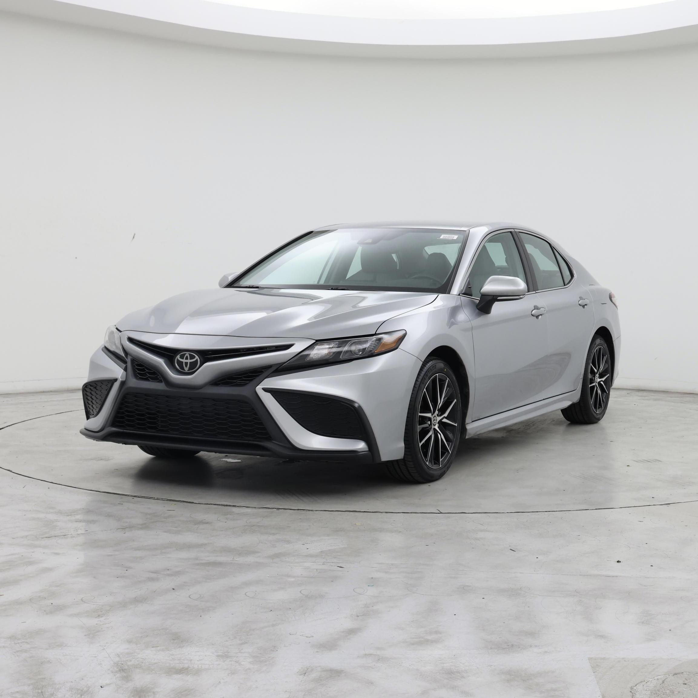 Thumbnail: 2022 Toyota Camry - 4