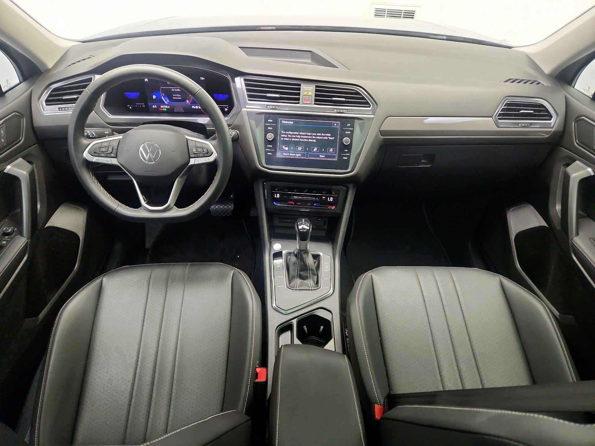 Thumbnail: 2023 Volkswagen Tiguan - 9