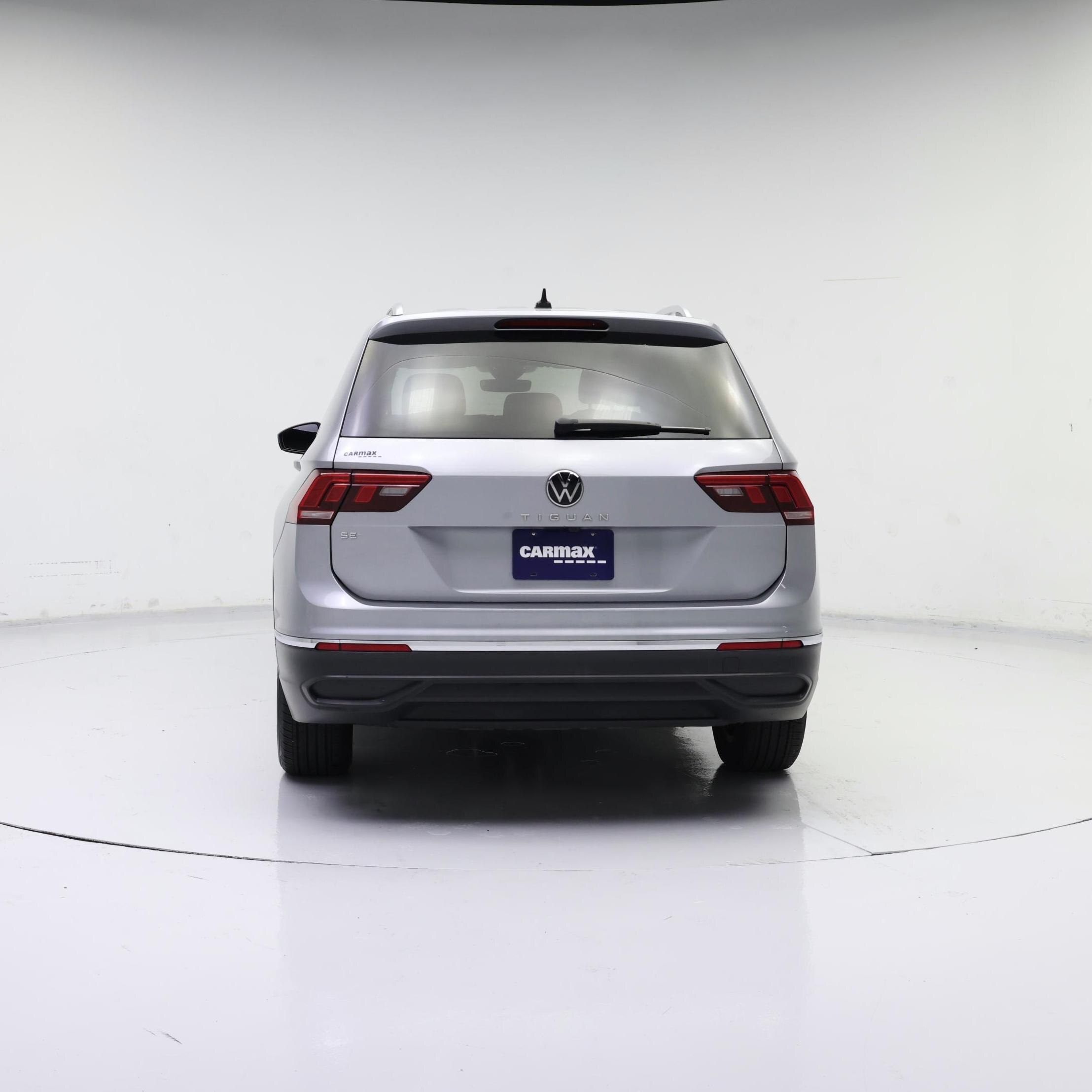 Thumbnail: 2023 Volkswagen Tiguan - 6