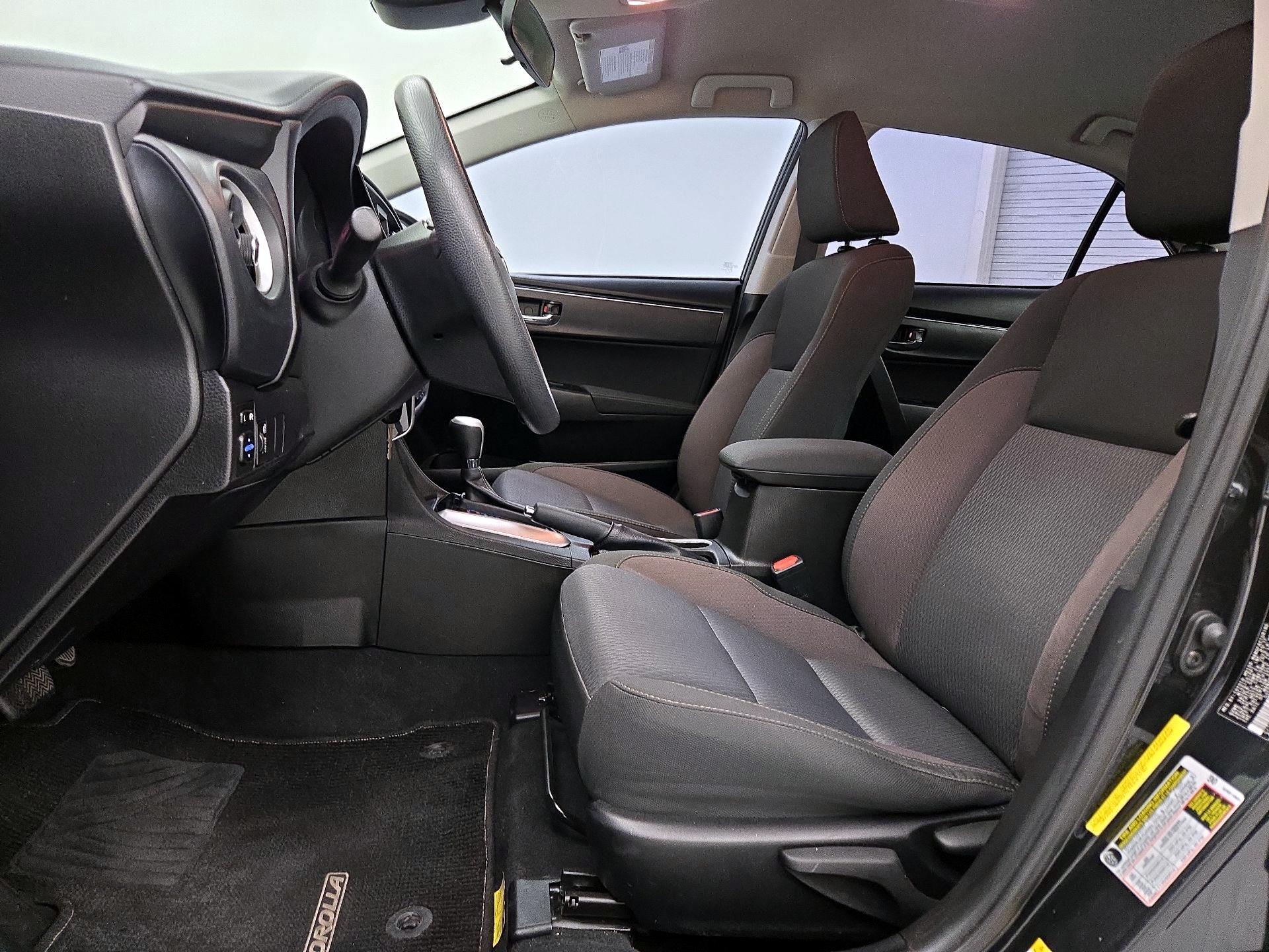 Thumbnail: 2017 Toyota Corolla - 11