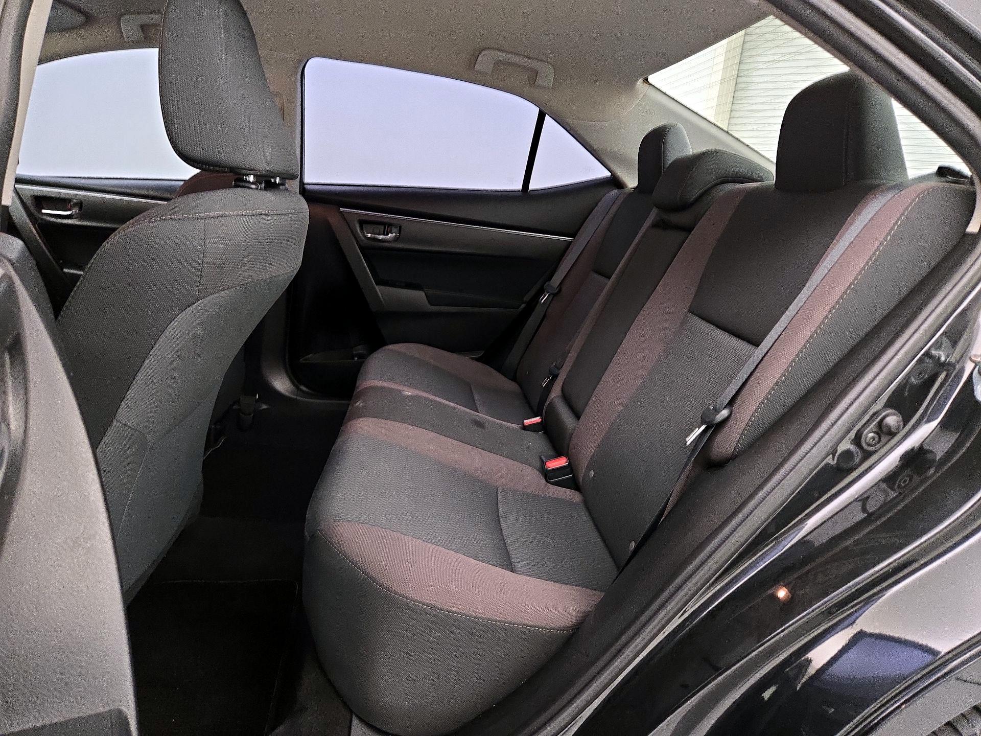 Thumbnail: 2017 Toyota Corolla - 19