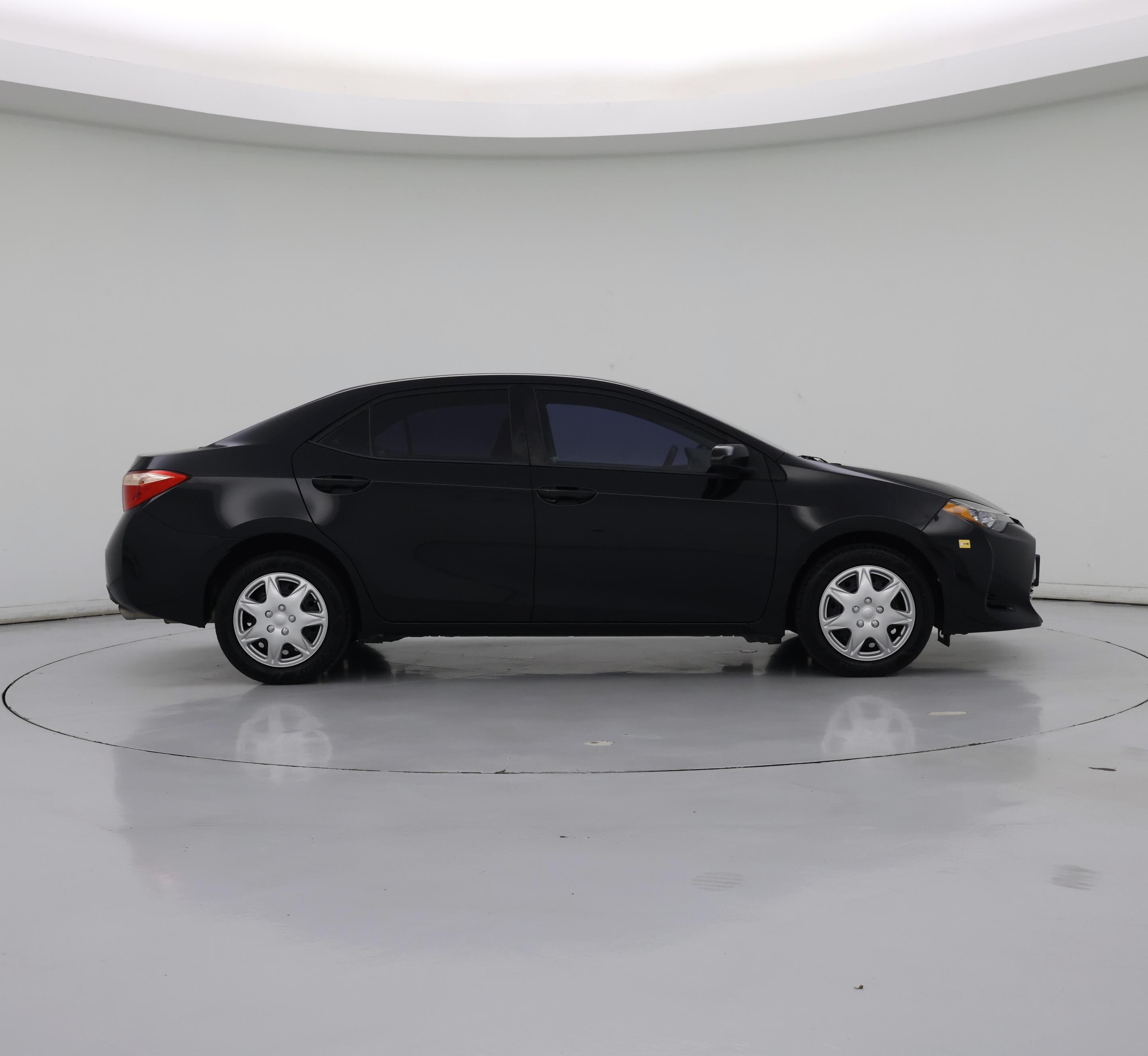 Thumbnail: 2017 Toyota Corolla - 7