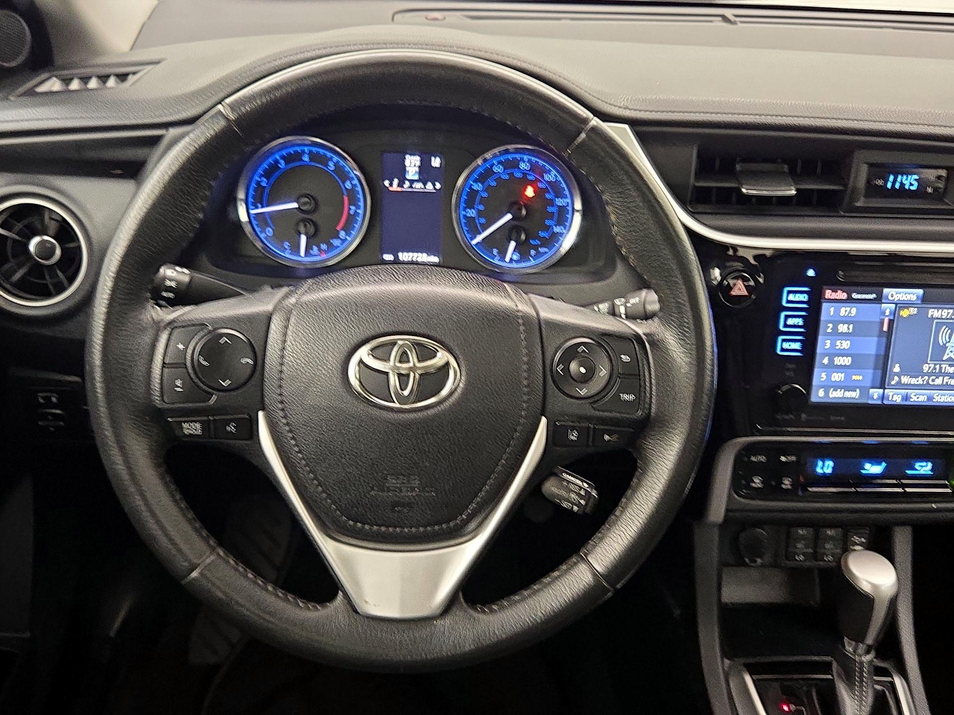 Thumbnail: 2018 Toyota Corolla - 10