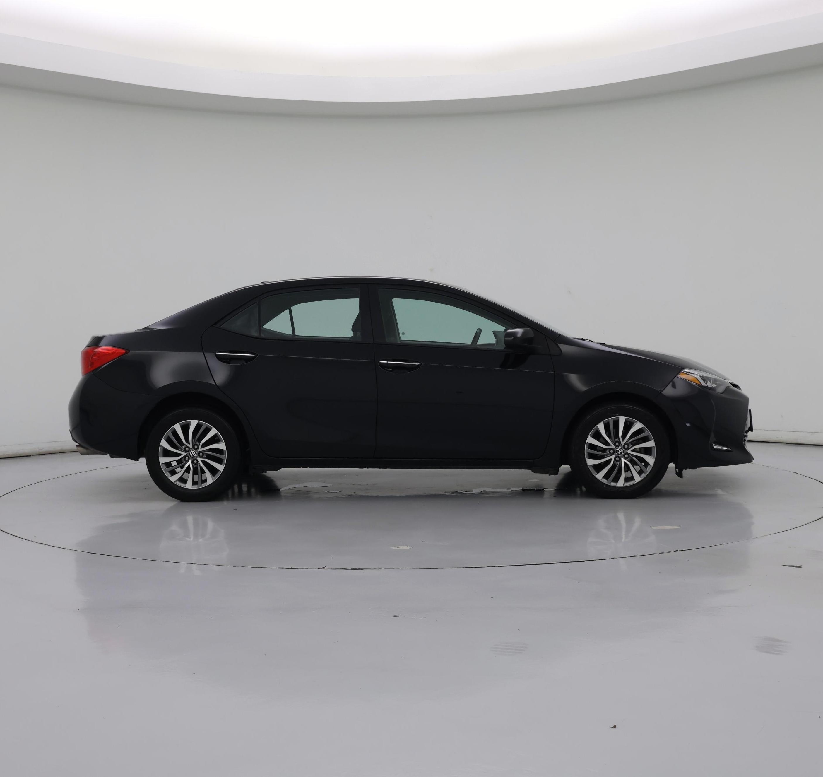 Thumbnail: 2018 Toyota Corolla - 7