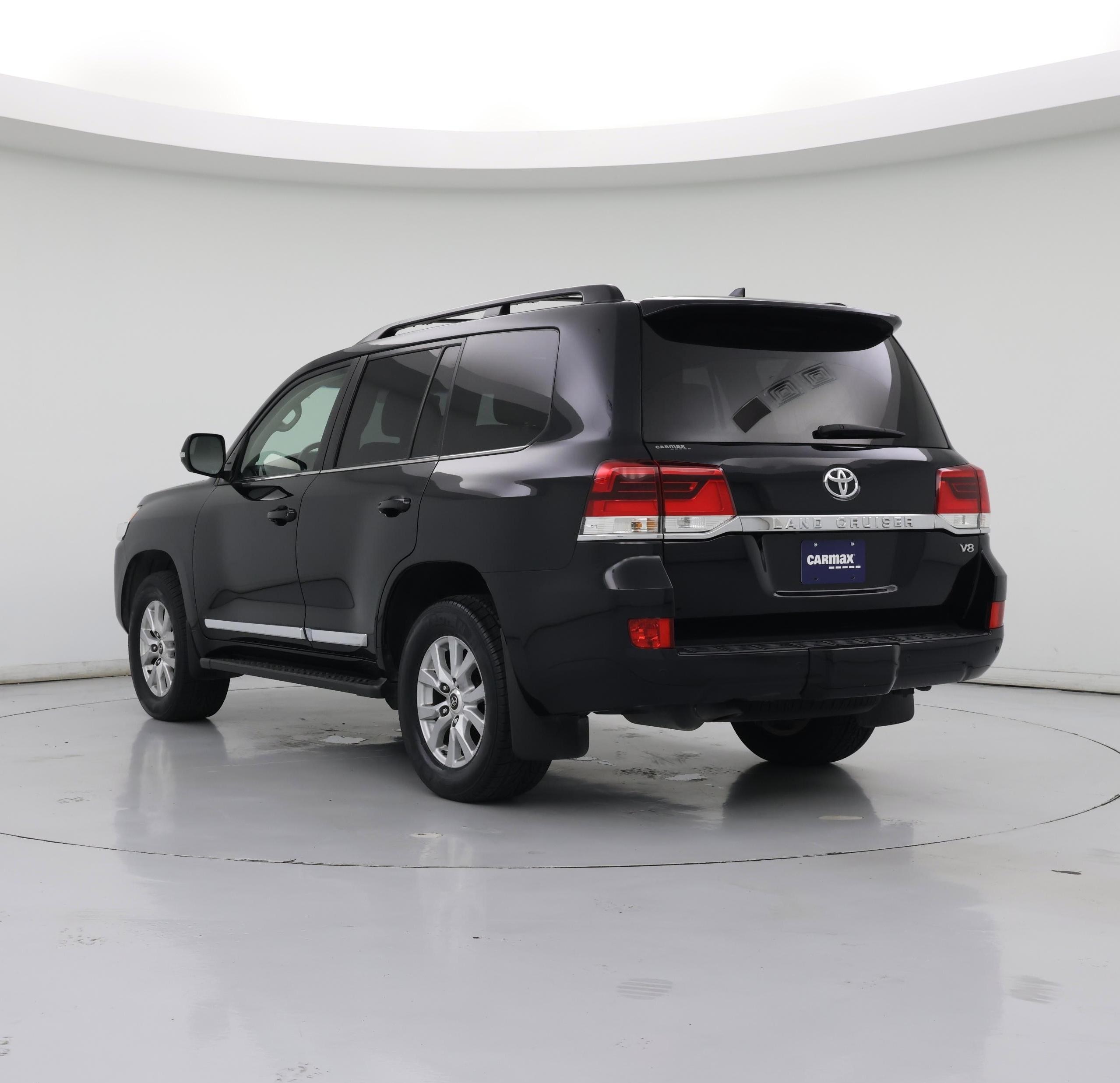 Thumbnail: 2016 Toyota Land Cruiser - 2