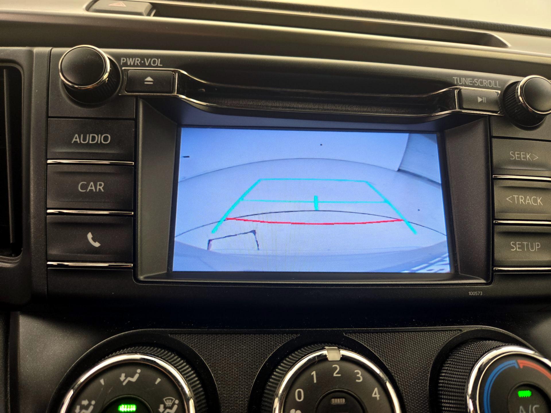 Thumbnail: 2018 Toyota RAV4 - 14