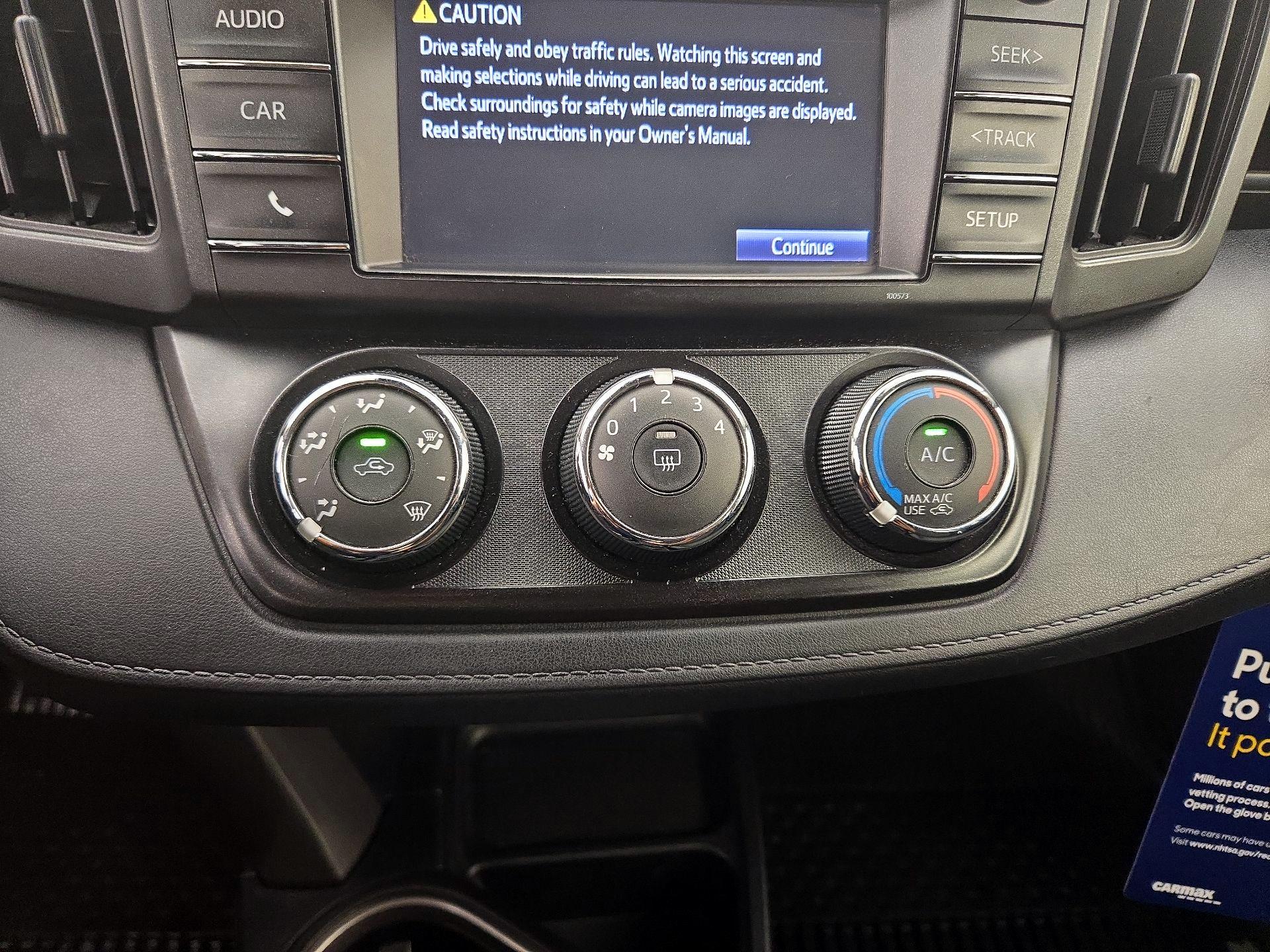 Thumbnail: 2018 Toyota RAV4 - 16