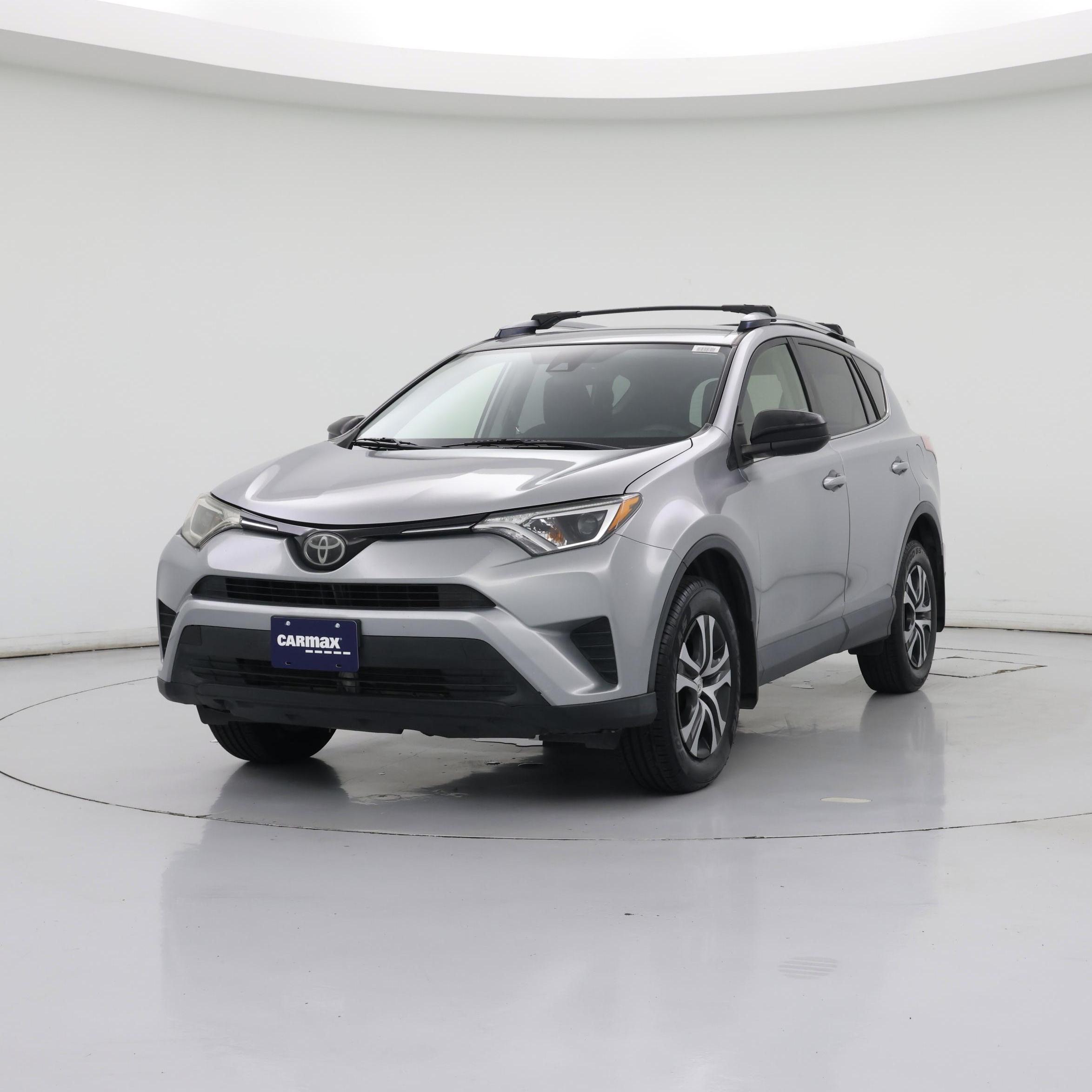 Thumbnail: 2018 Toyota RAV4 - 4