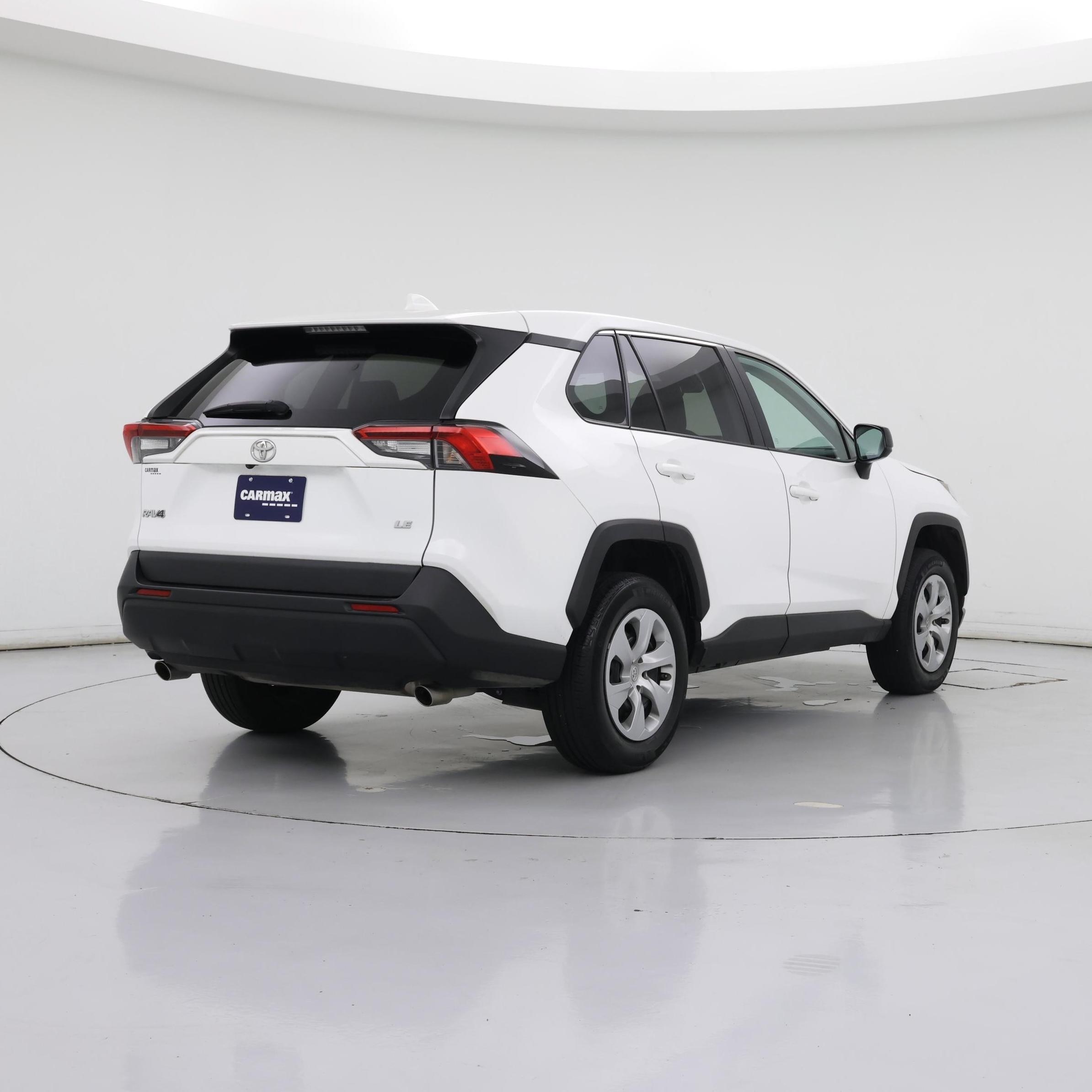 Thumbnail: 2023 Toyota RAV4 - 8