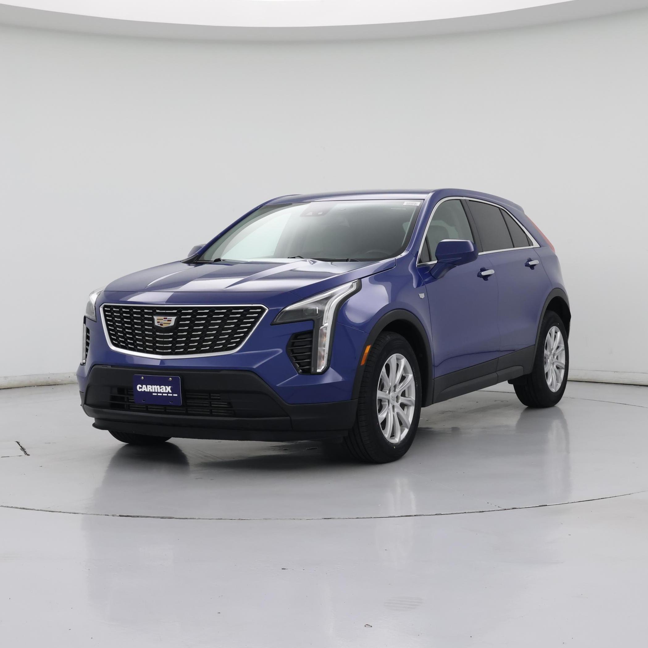 Thumbnail: 2023 Cadillac XT4 - 4